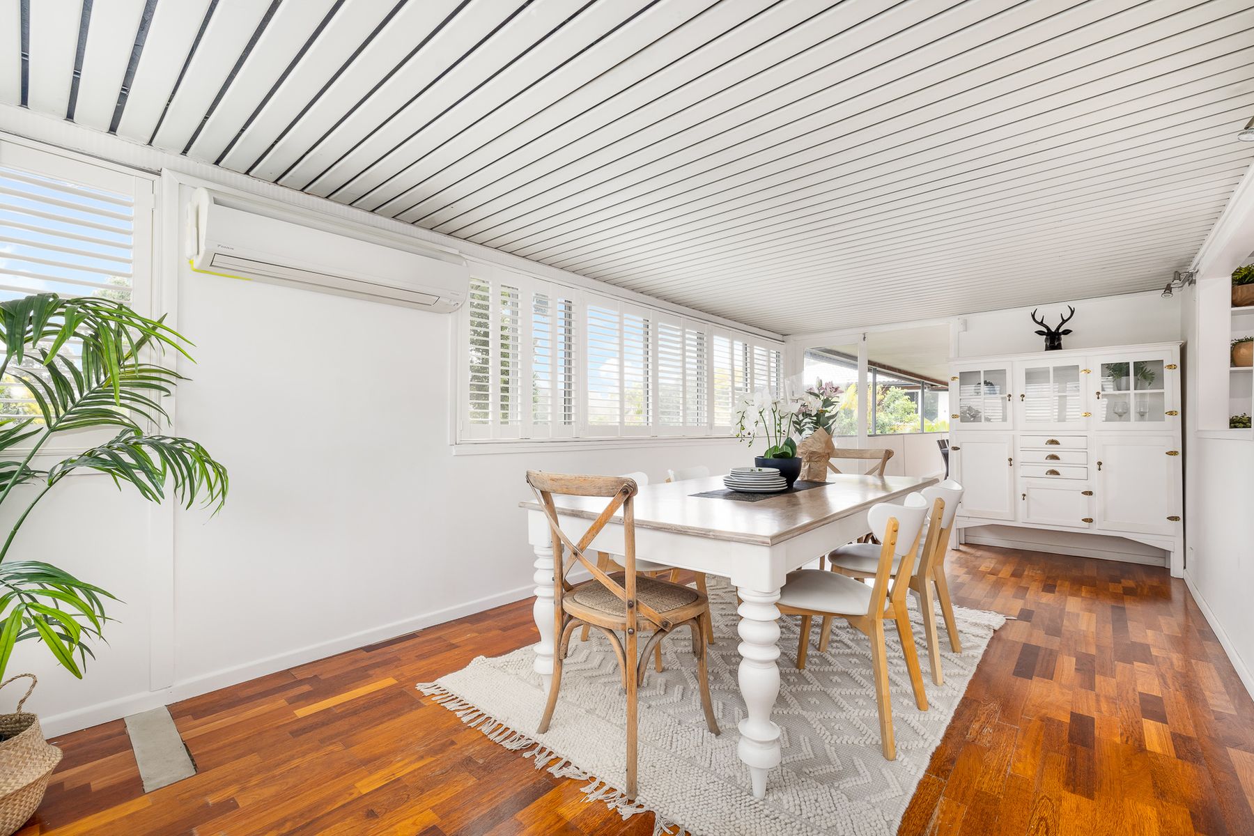 24 Dumbarton Drive, Kenmore QLD 4069, Kenmore - Thumbnail 4