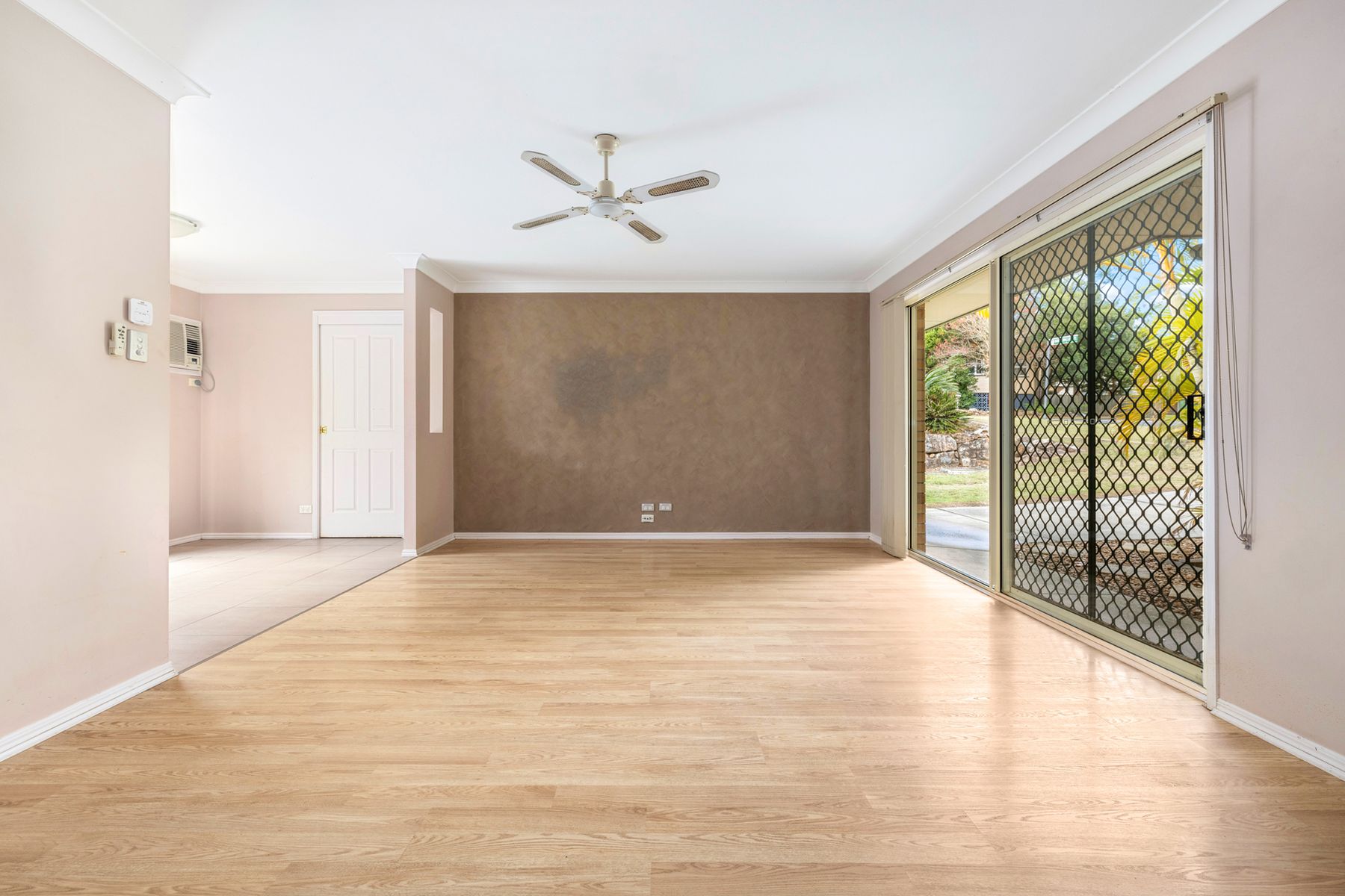 1 Barry Wallace Place, Churchill QLD 4305, Churchill - Thumbnail 3