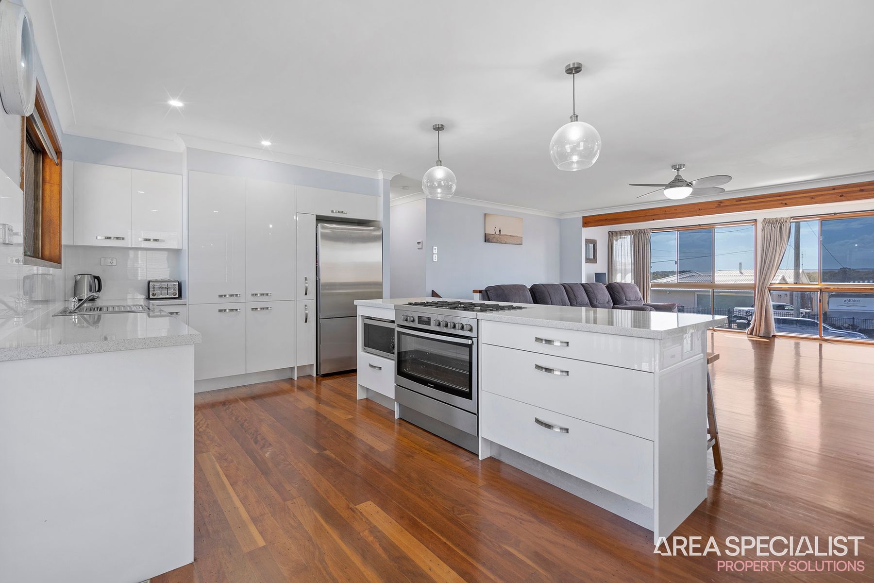 29 Esplanade, Jacobs Well, QLD 4208, Jacobs Well - Thumbnail 5