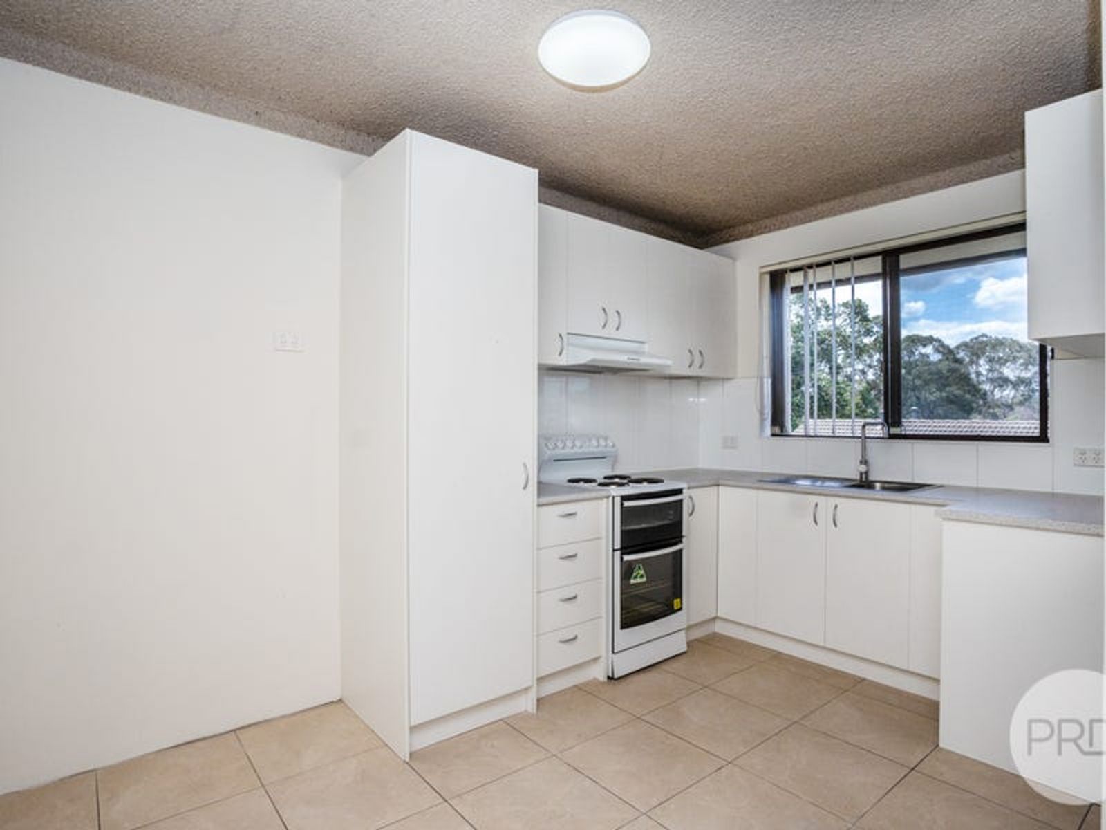 9/191 Derby Street, Penrith NSW 2750