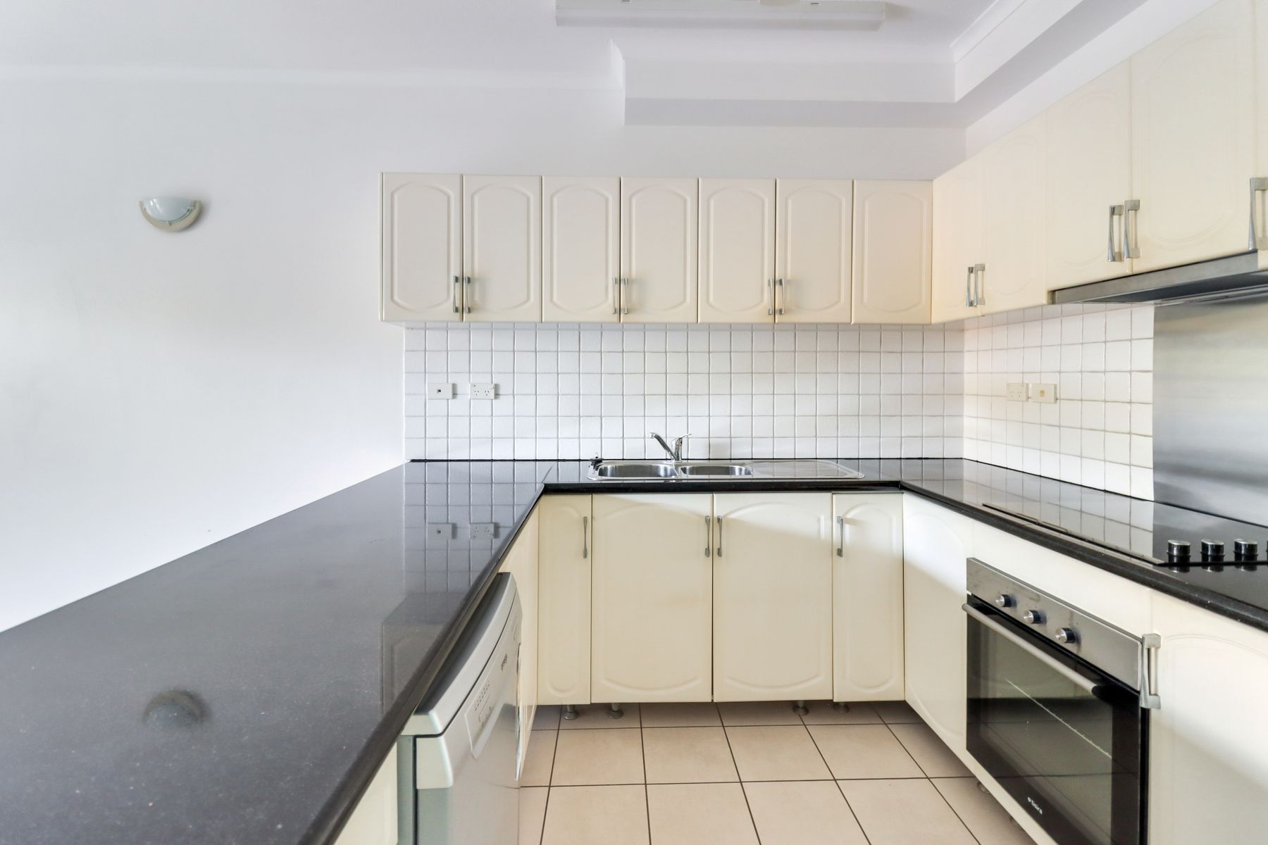 17/25 Sunset Drive, Coconut Grove, NT 0810, Coconut Grove - Thumbnail 2
