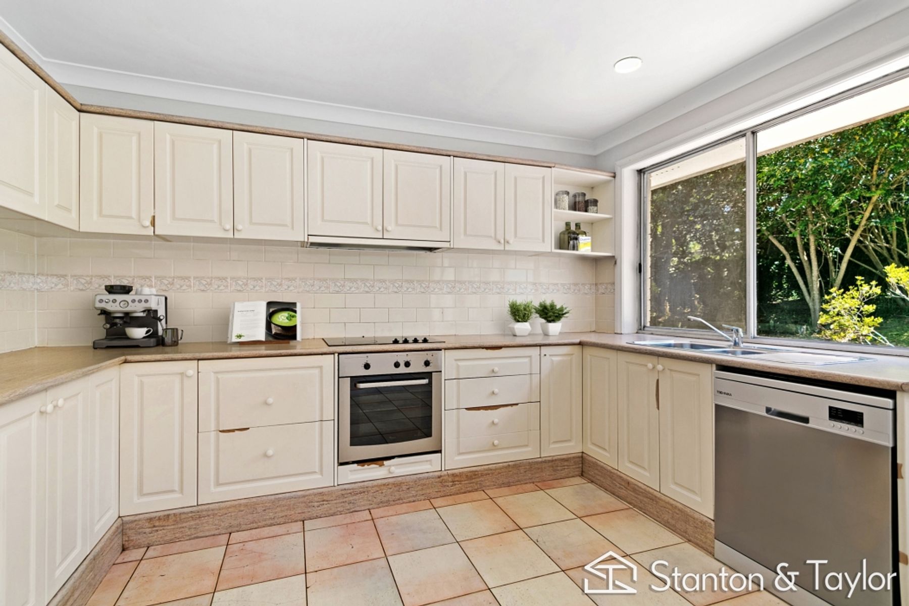 21 Coomassie Avenue, Faulconbridge - Thumbnail 5