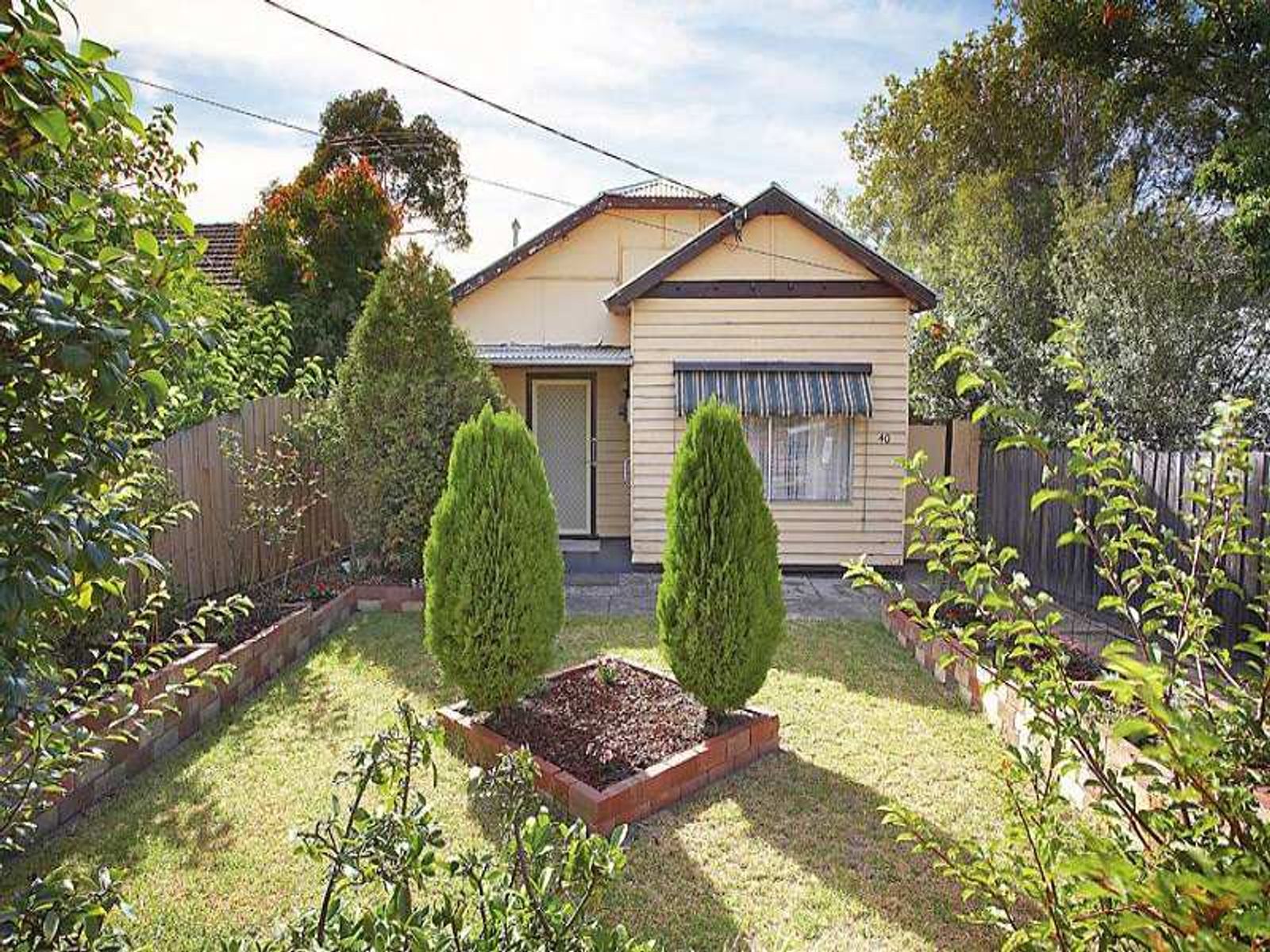 40 Lincoln Road, Essendon - Thumbnail 3