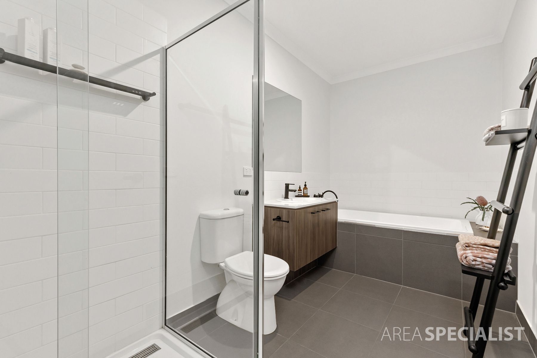 13 Dressen Way, Clyde North, VIC 3978, Clyde North - Thumbnail 6