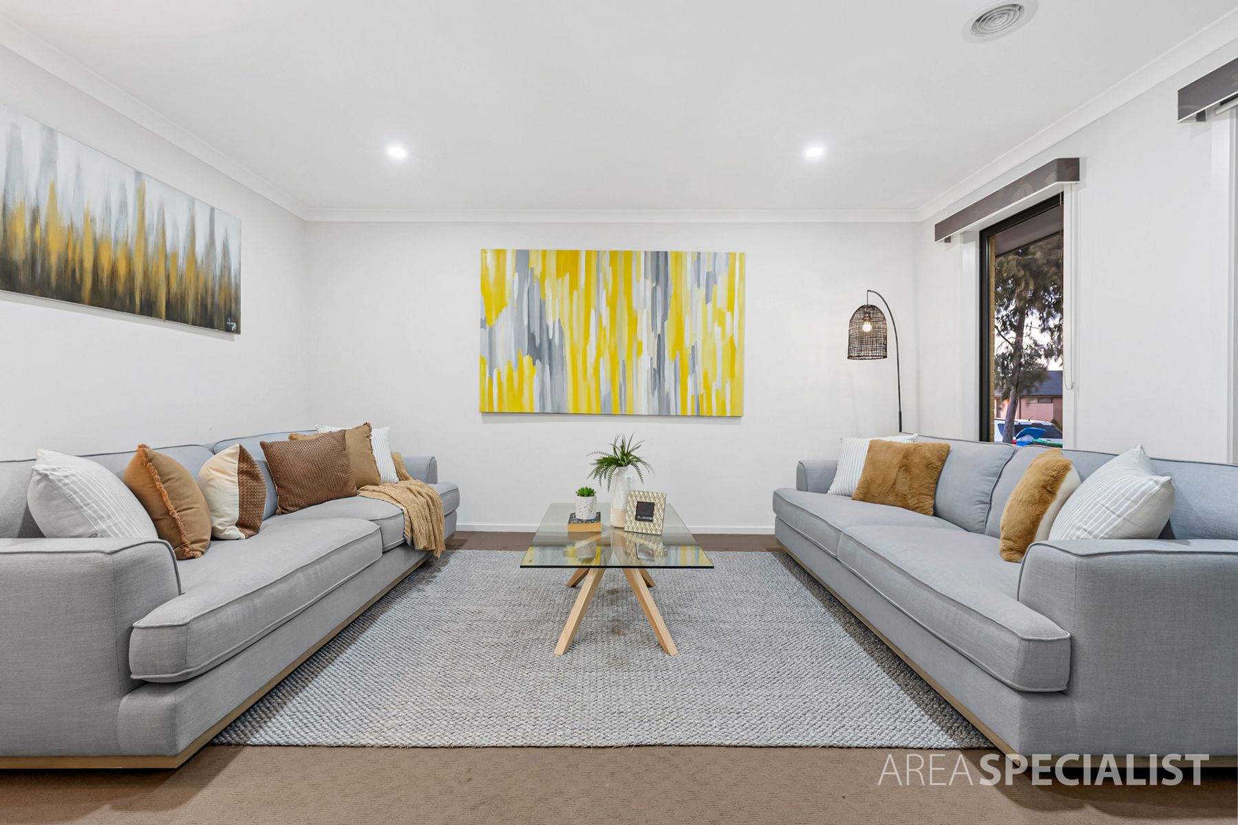 98 Parkhurst Drive, Cranbourne East, VIC 3977, Cranbourne East - Thumbnail 2