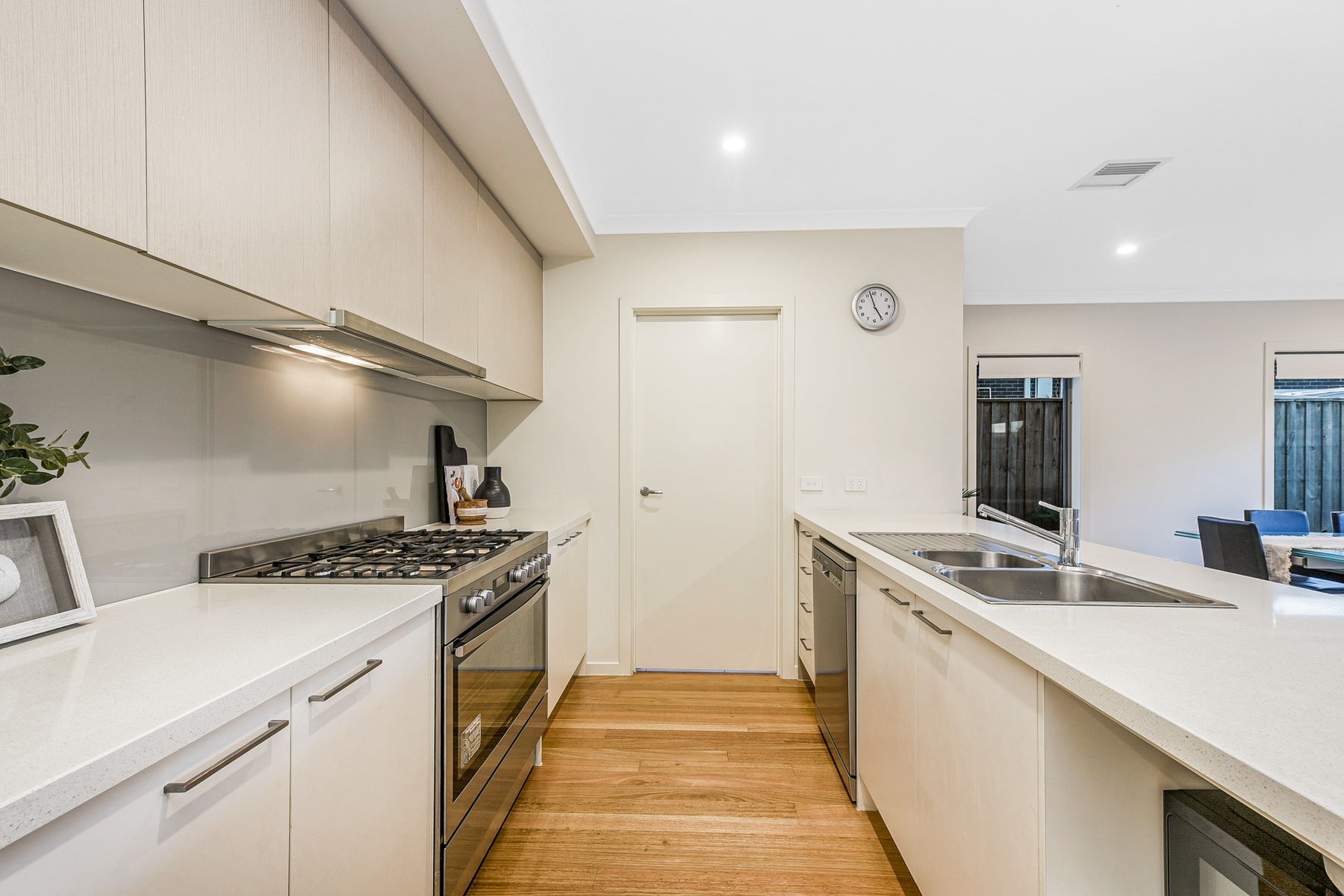 403 Forbidden, Keysborough - Thumbnail 5