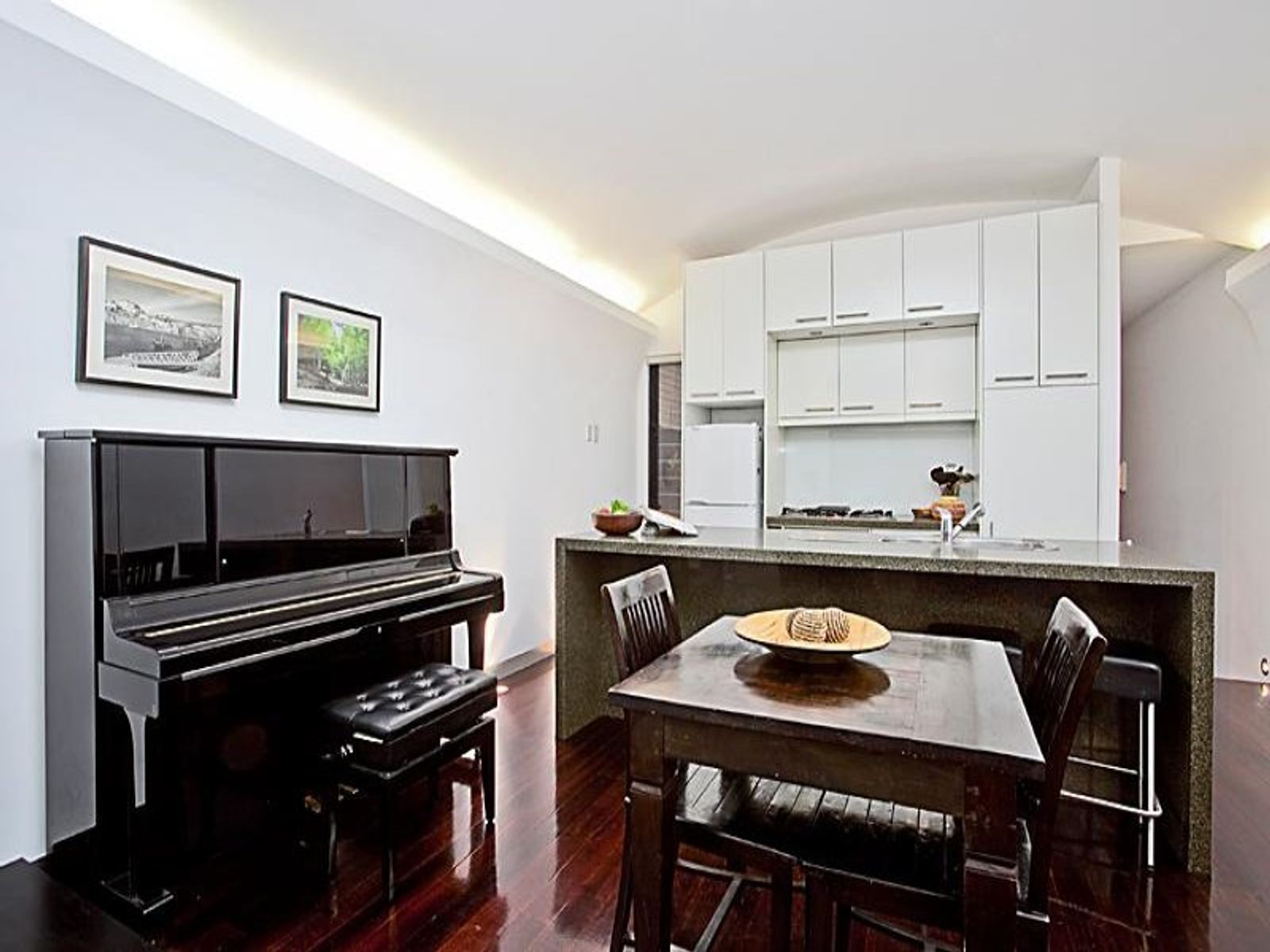 1 Hopetoun Street, Kensington - Thumbnail 4