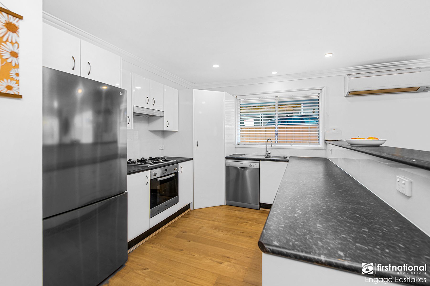 2/9 Kariboo Lane, Mount Hutton NSW 2290, Mount Hutton - Thumbnail 7