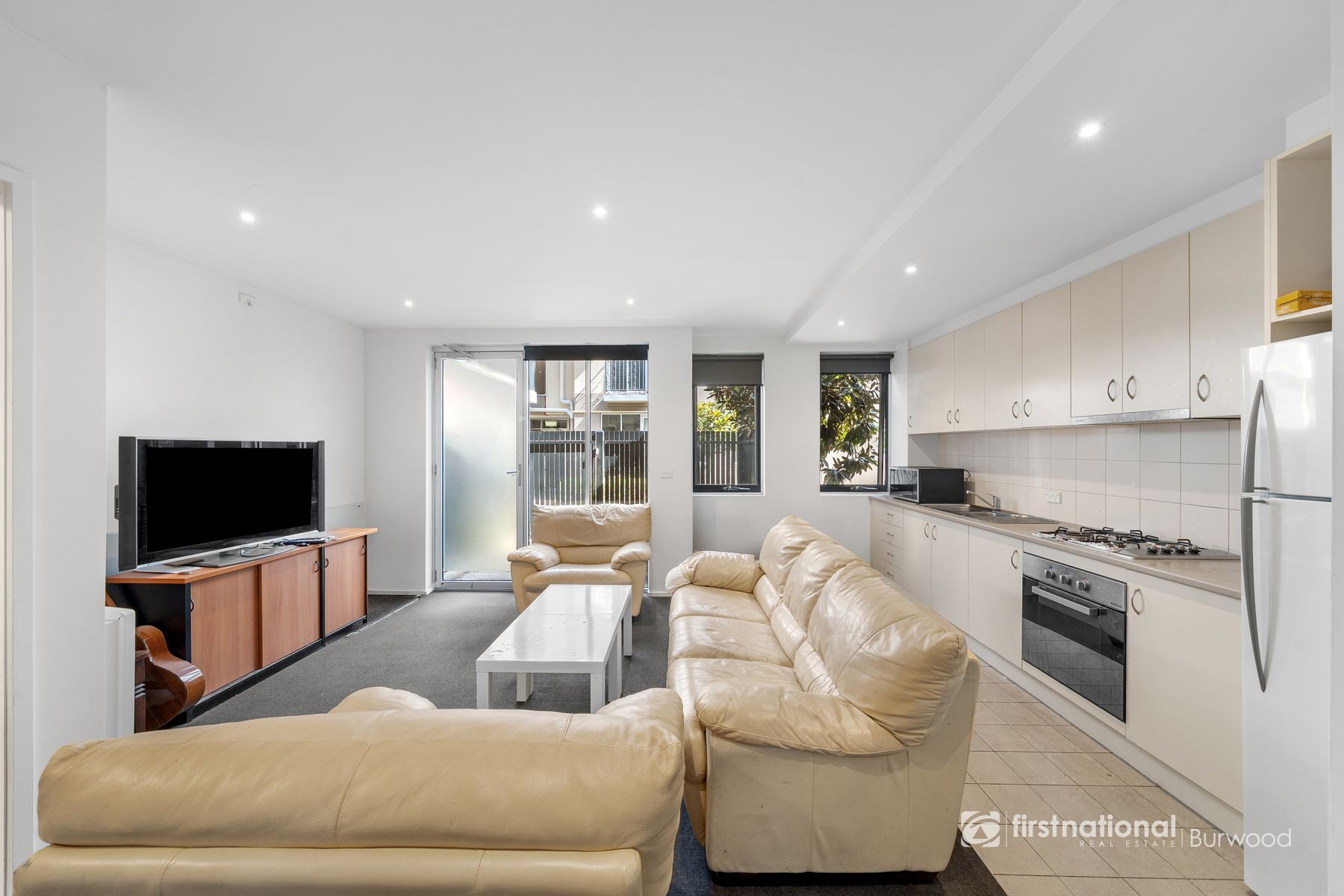 102/310 Burwood Highway, Burwood VIC 3125, Burwood - Thumbnail 4