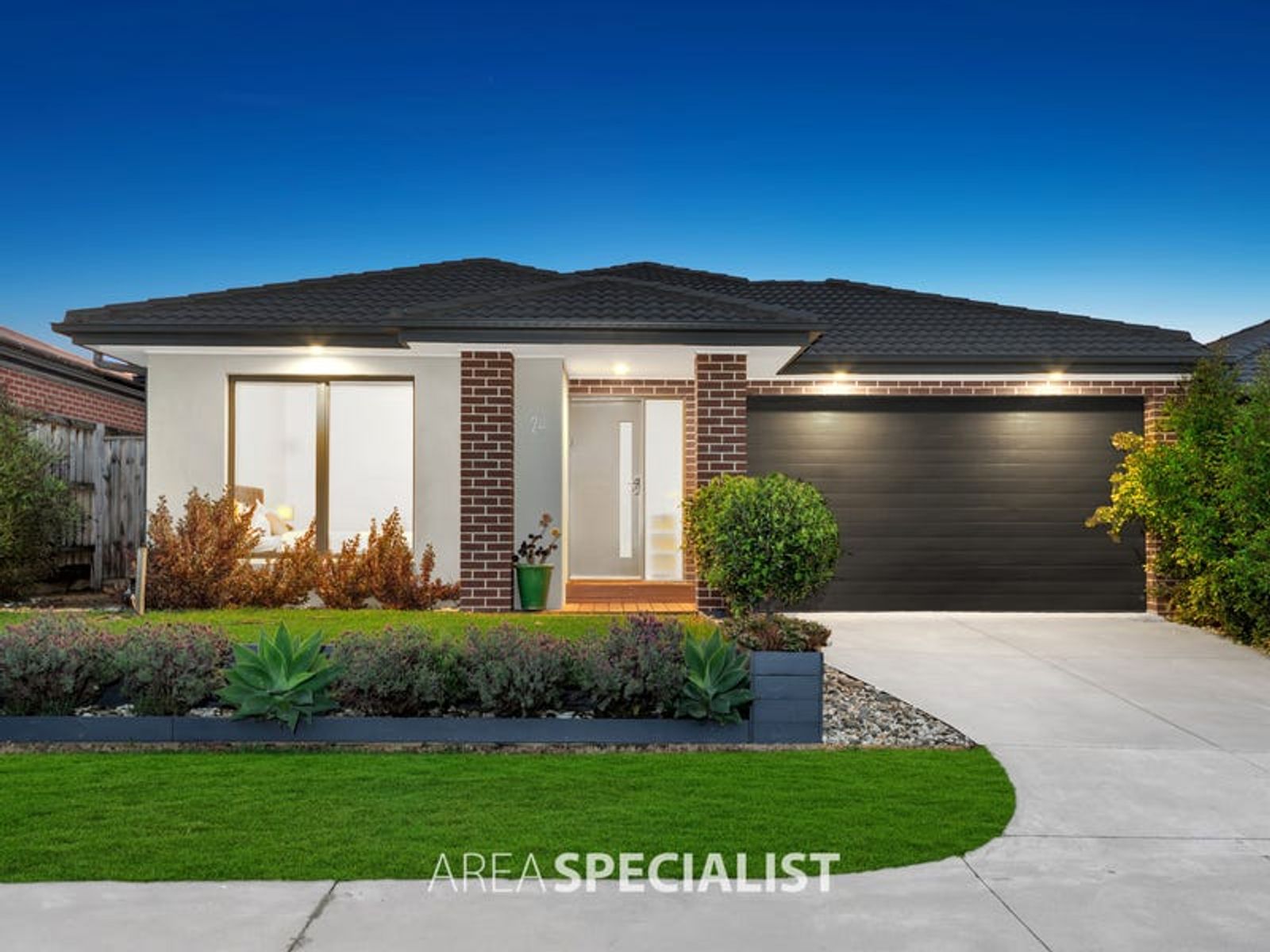 24 Kate Avenue, Hampton Park, VIC 3976, Hampton Park - Thumbnail 2