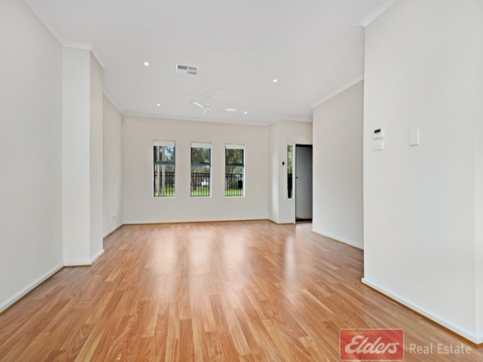 33/8 Fourth Avenue, Mawson Lakes, SA 5095, Mawson Lakes - Thumbnail 4