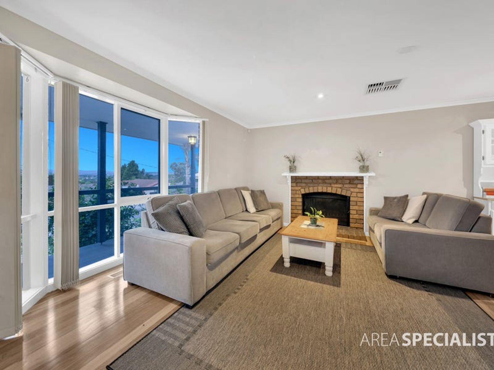 32 Huntington Drive, Hampton Park, VIC 3976, Hampton Park - Thumbnail 3