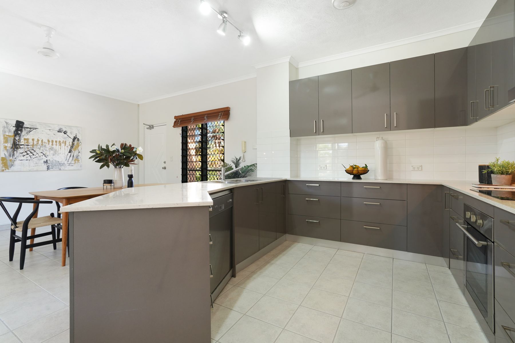 2/1 Manila Place, Woolner NT 0820, Woolner - Thumbnail 3