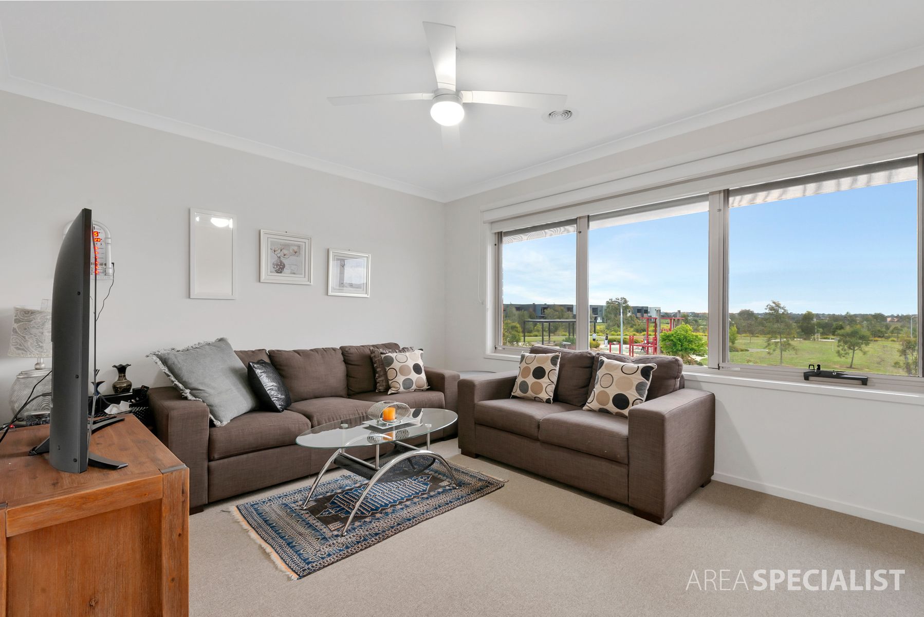 36 Riverside Drive, Cranbourne West, VIC 3977, Cranbourne West - Thumbnail 4