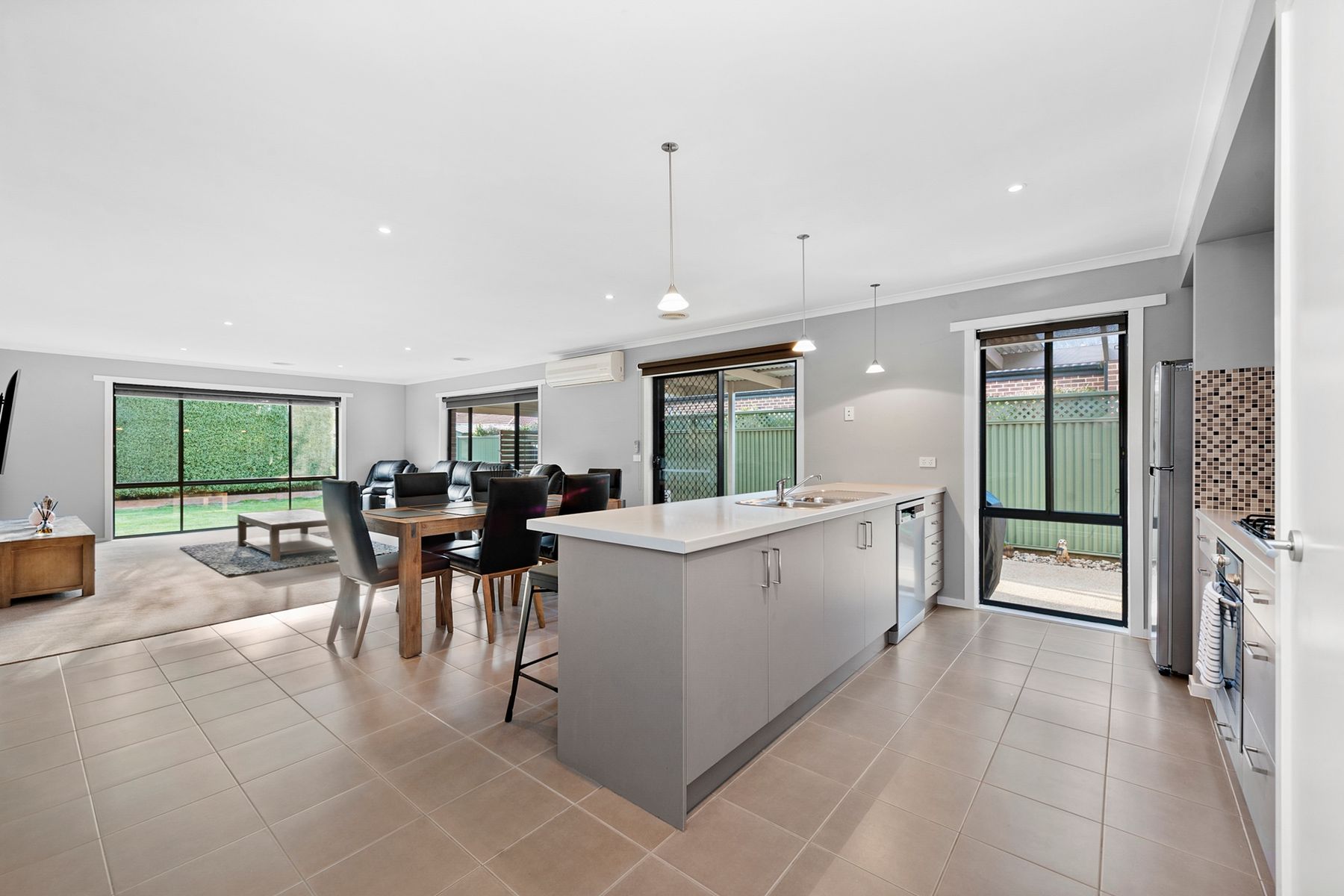 6 Sackville Street, Miners Rest, VIC 3352, Miners Rest - Thumbnail 6