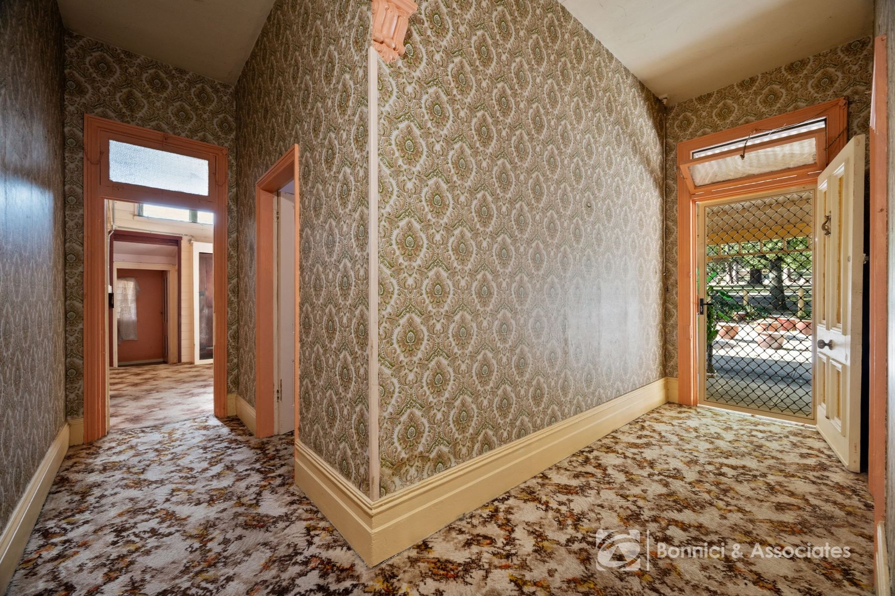 1 Sydney Road, Beechworth VIC 3747, Beechworth - Thumbnail 4