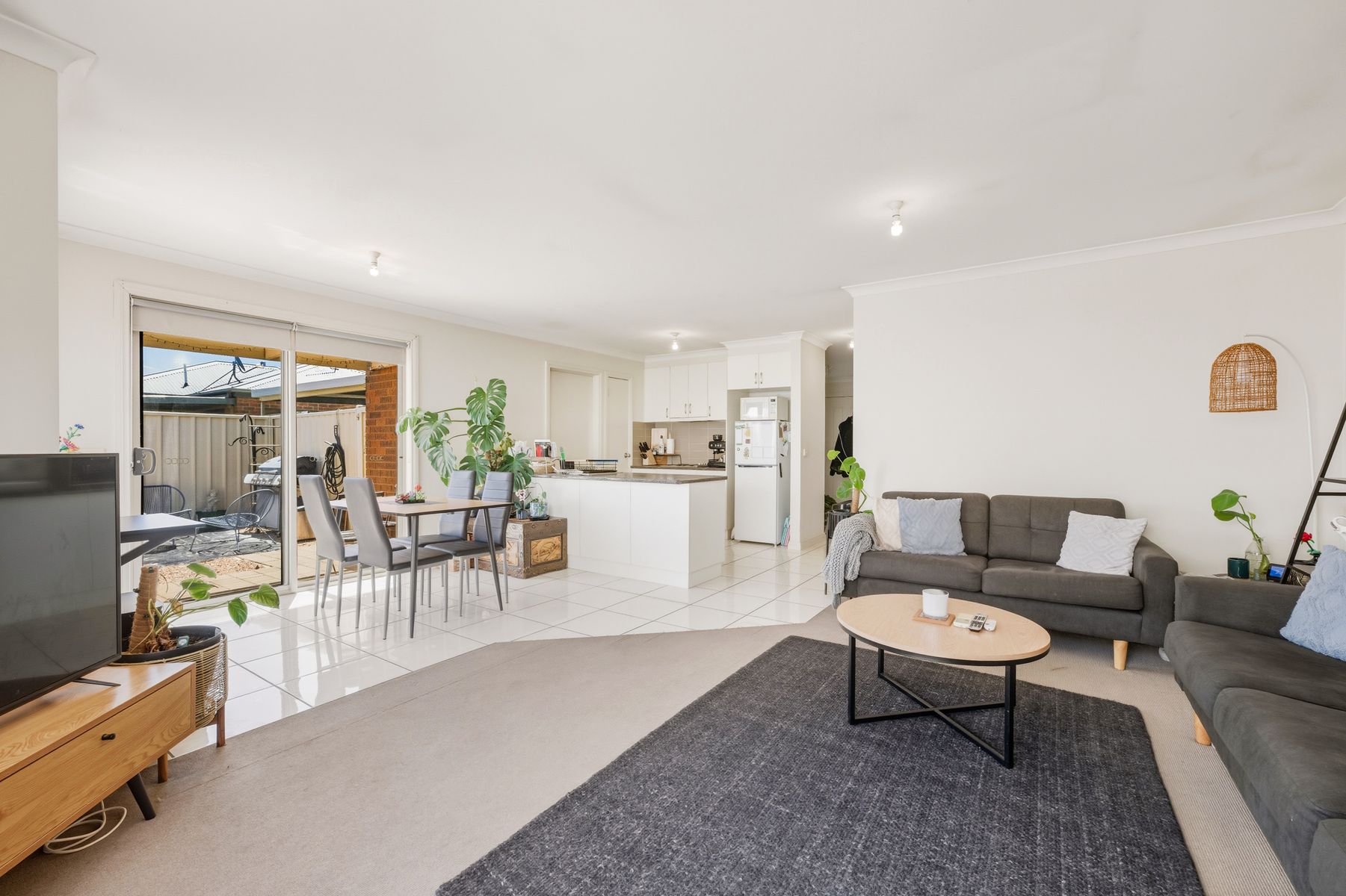 8/9 Lisa Court, Mildura - Thumbnail 2