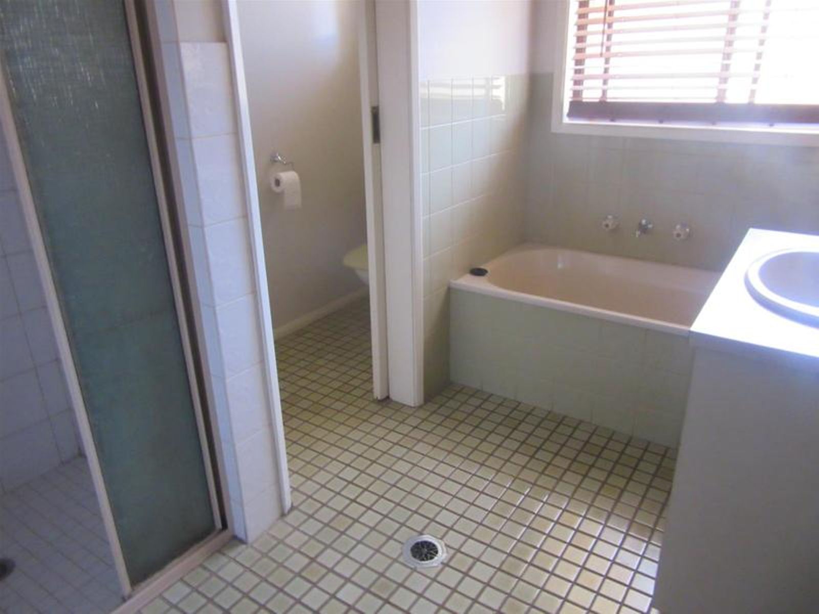 2/305 Tenth Street, Mildura - Thumbnail 6