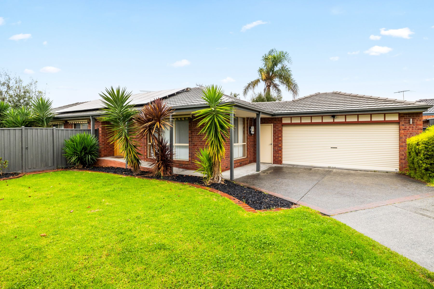 26 Castricum Place, Ferntree Gully, Ferntree Gully - Thumbnail 2