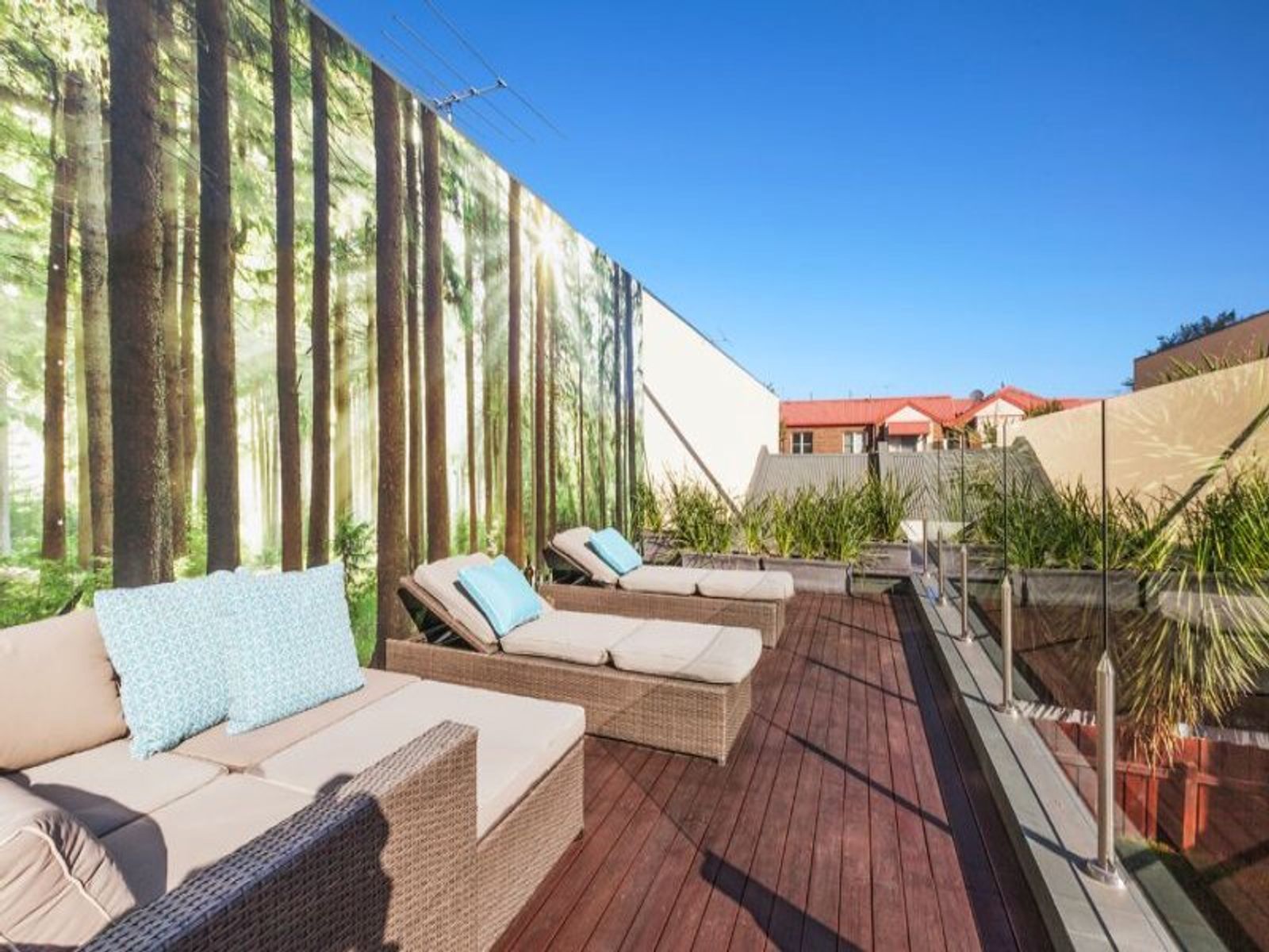 6 Lascelles Square, Kensington - Thumbnail 4