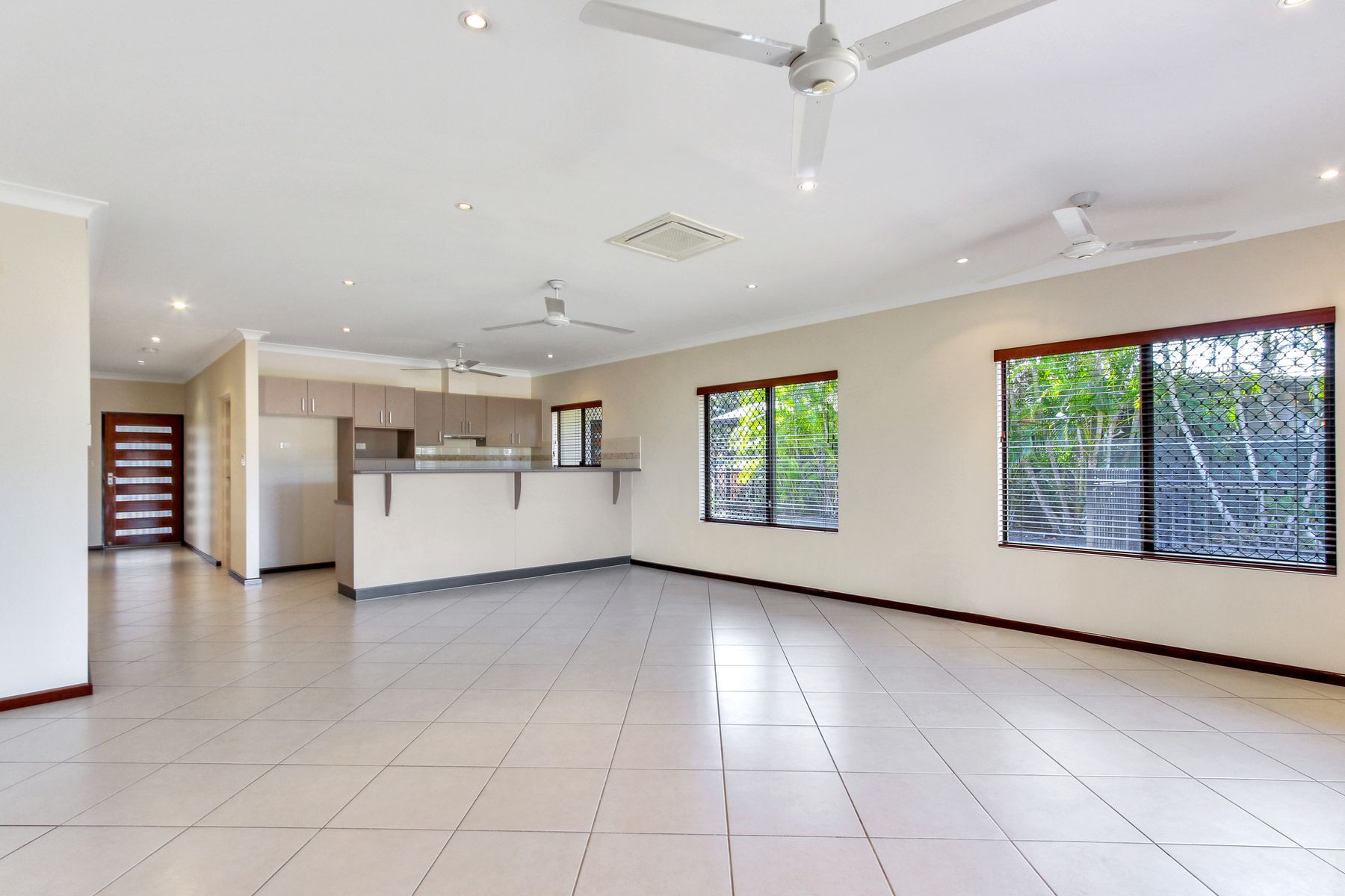 42 Liddy Crescent, Farrar, NT 0830, Farrar - Thumbnail 4
