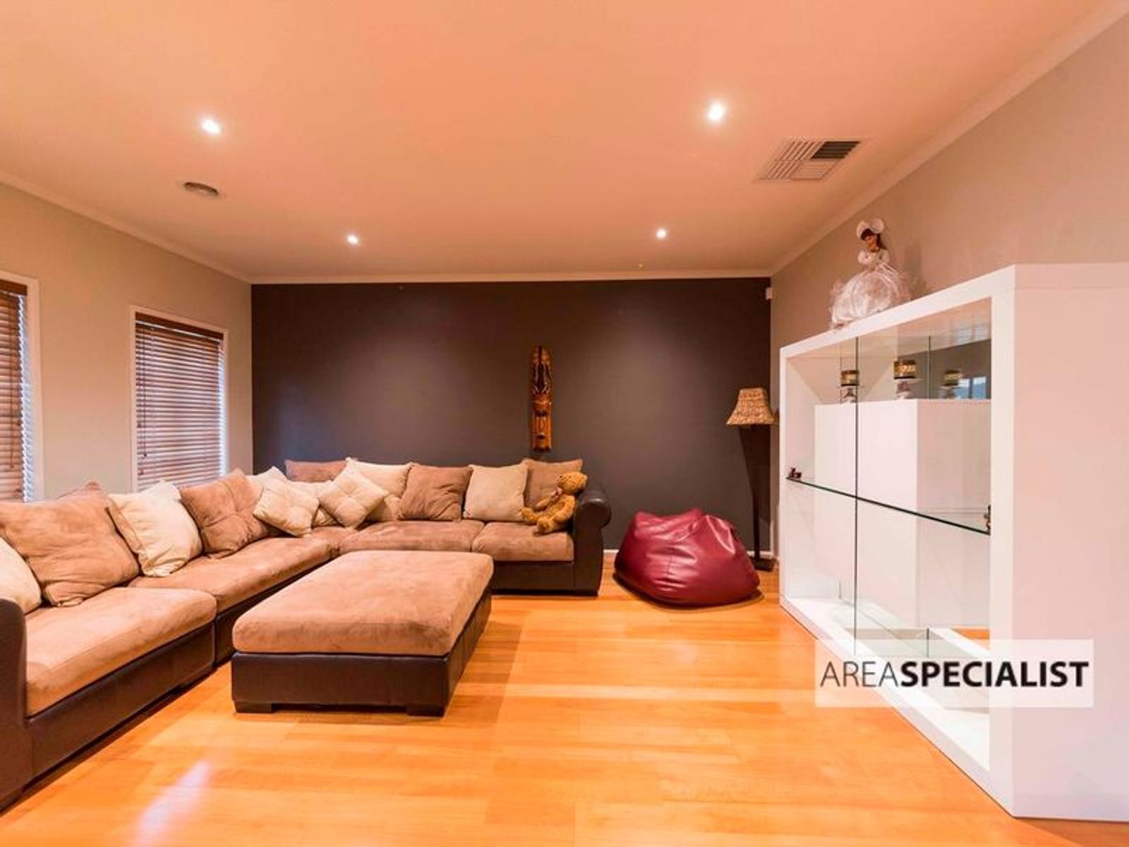 16 Carabeen Way, Lyndhurst, VIC 3975, Lyndhurst - Thumbnail 4