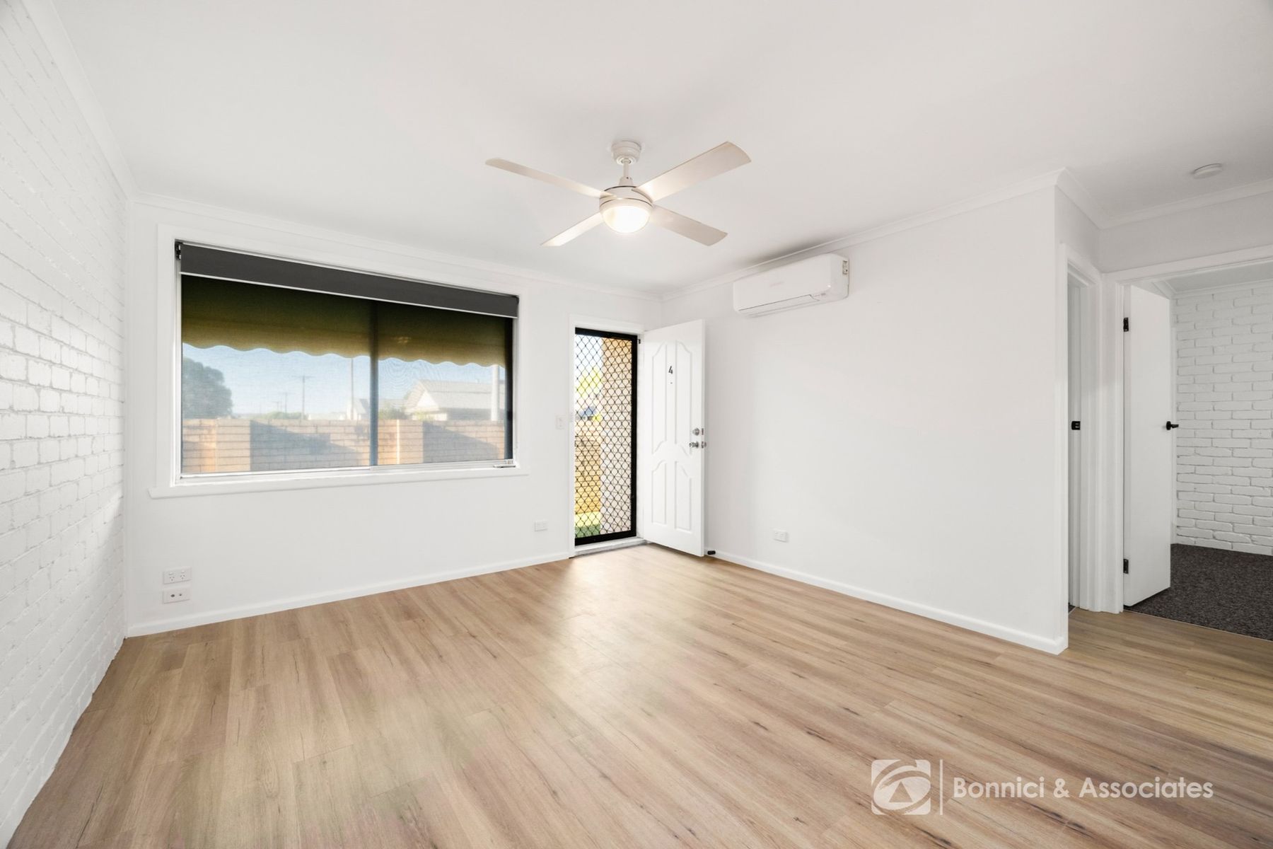 4/17a Schubert Crescent, Wodonga VIC 3690, Wodonga - Thumbnail 2