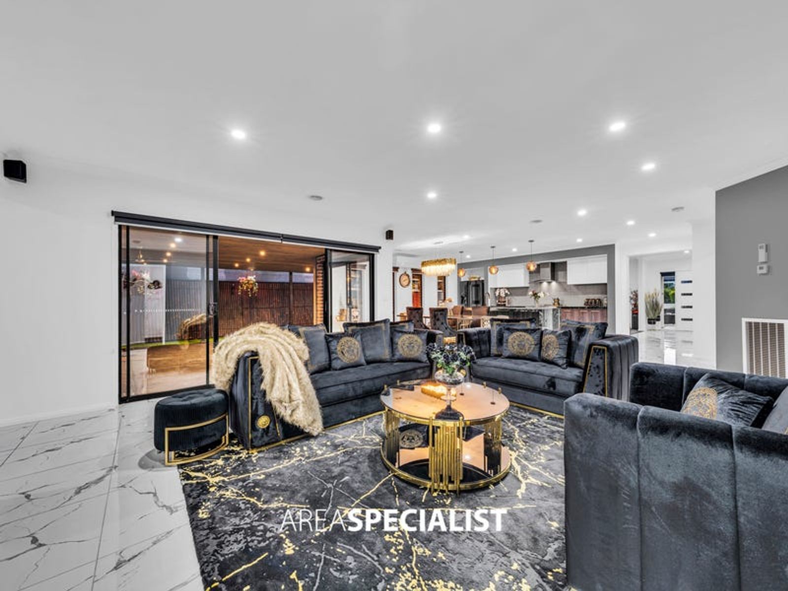 10 Baddeley Circuit, Cranbourne North, VIC 3977, Cranbourne North - Thumbnail 5
