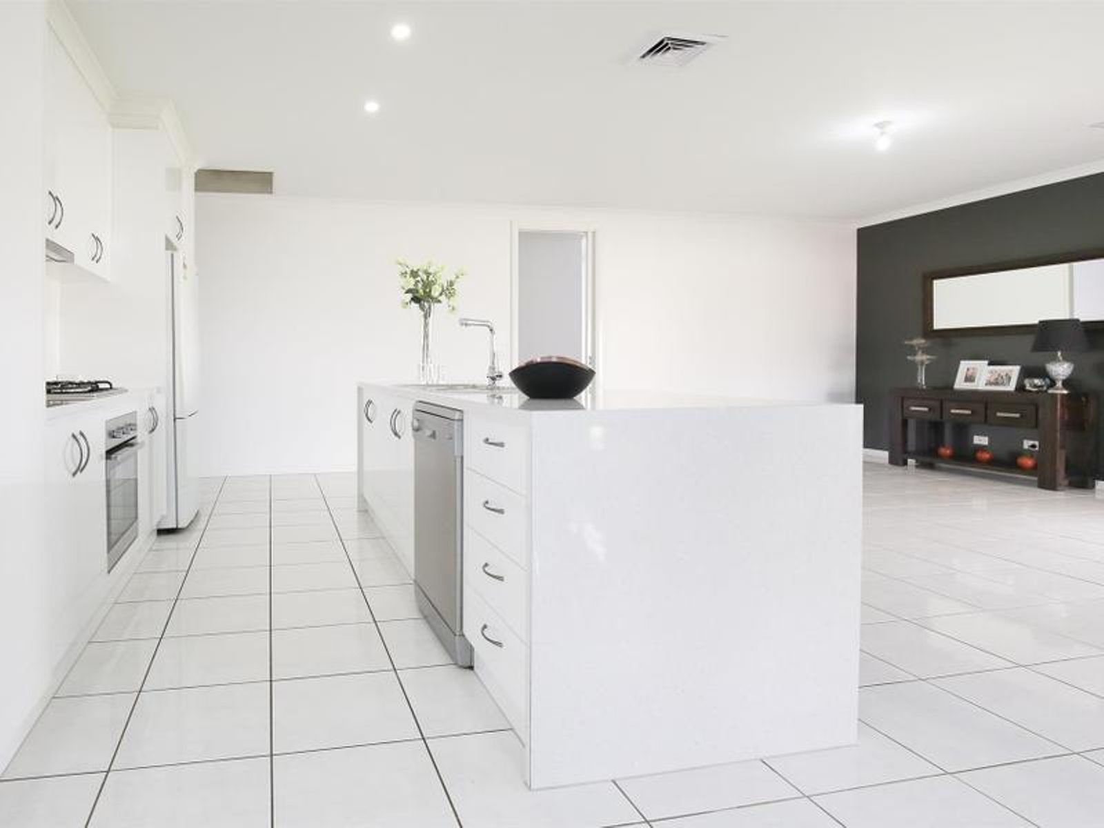 11 Bozzi Court, Mildura - Thumbnail 4