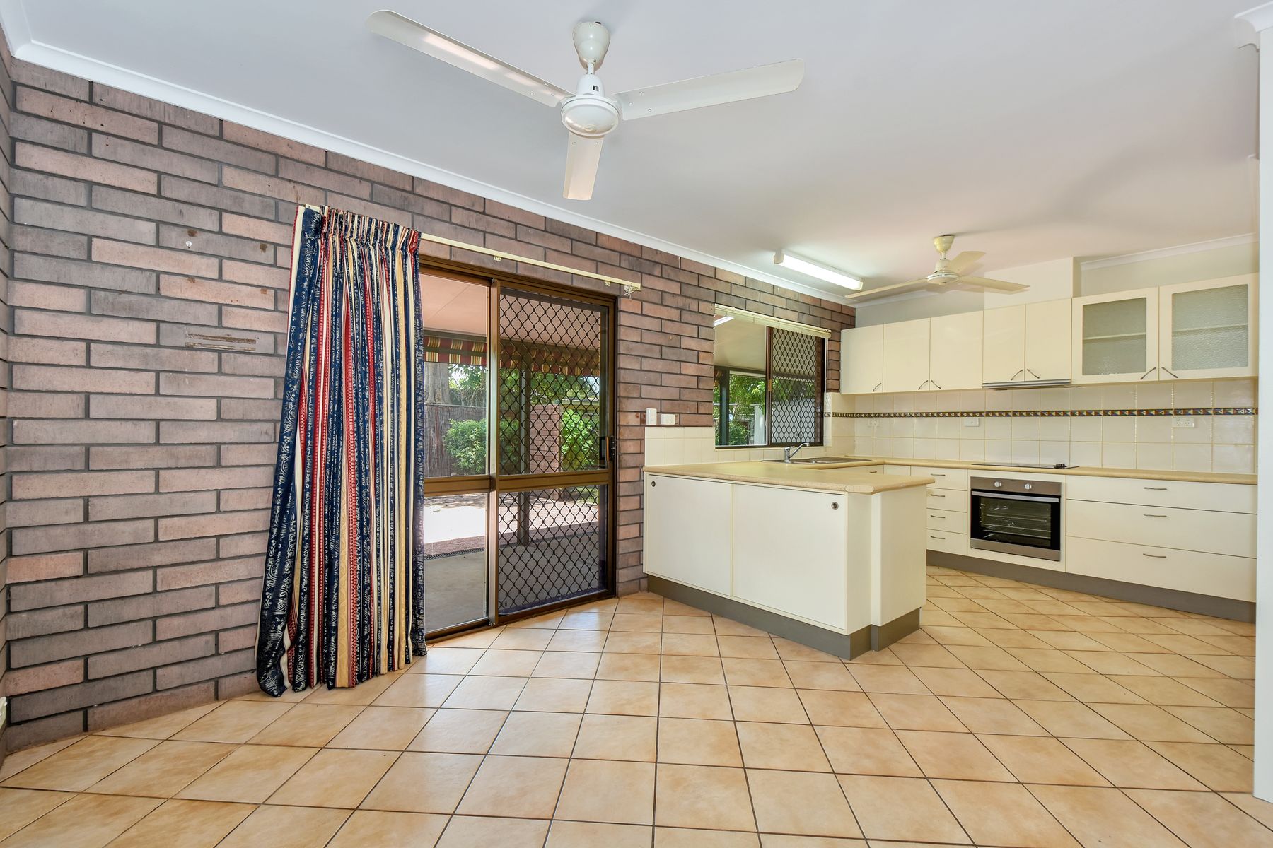 17 Landers Court, Gray NT 0830, Gray - Thumbnail 5