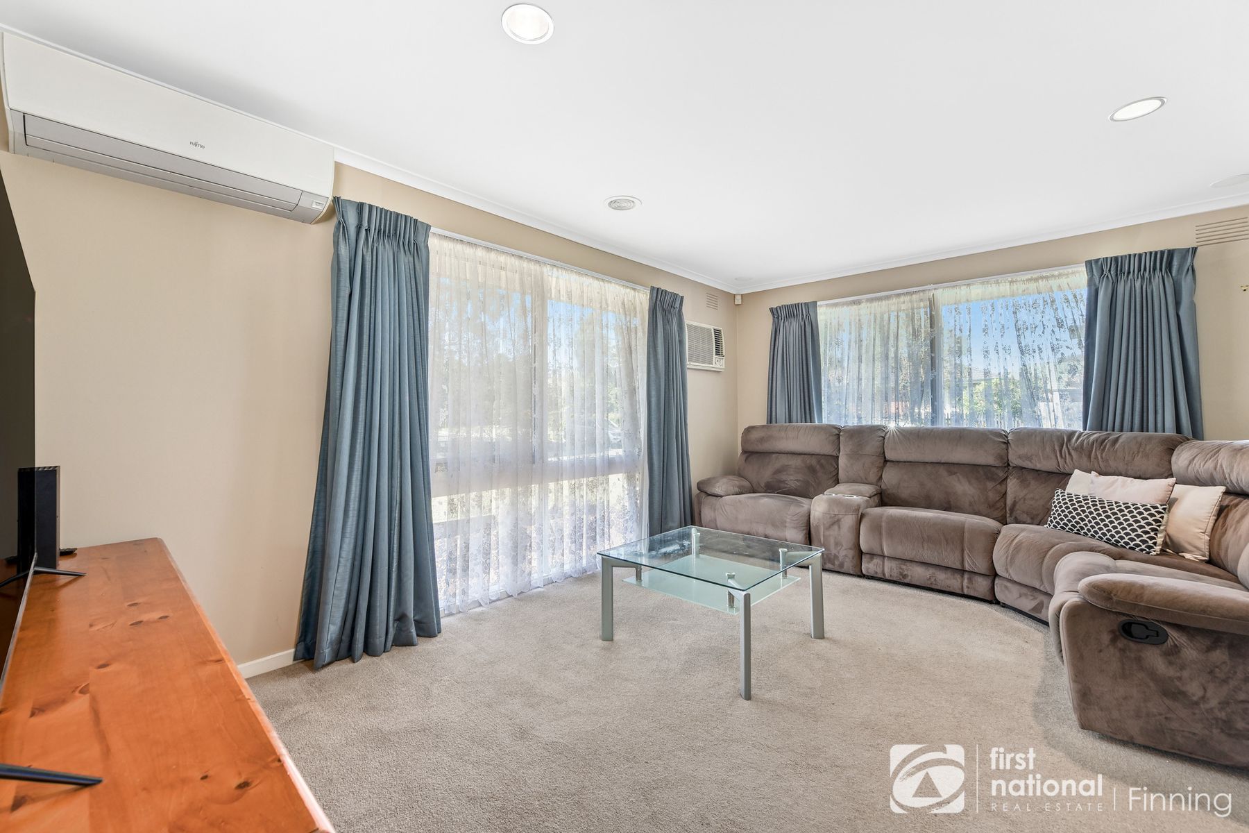 6 Chomley Street, Cranbourne VIC 3977, Cranbourne - Thumbnail 7