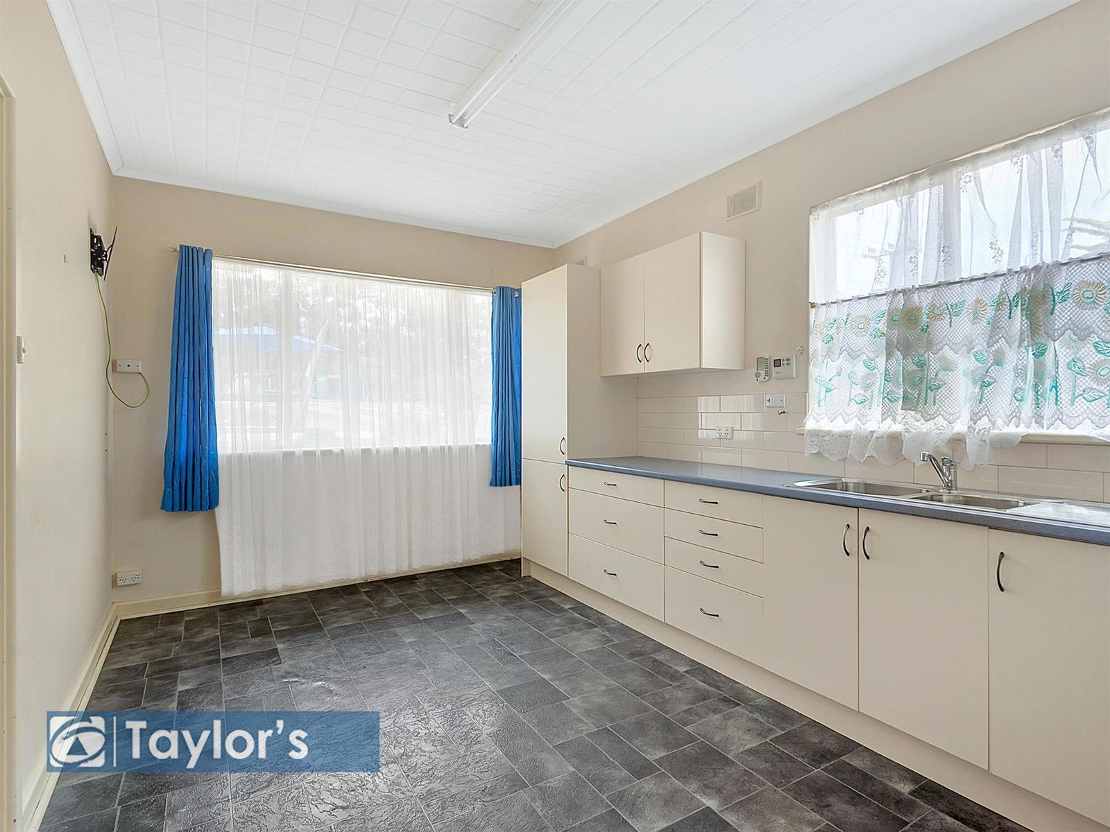 21 Wilkinson Road, Para Hills SA 5096, Para Hills - Thumbnail 4