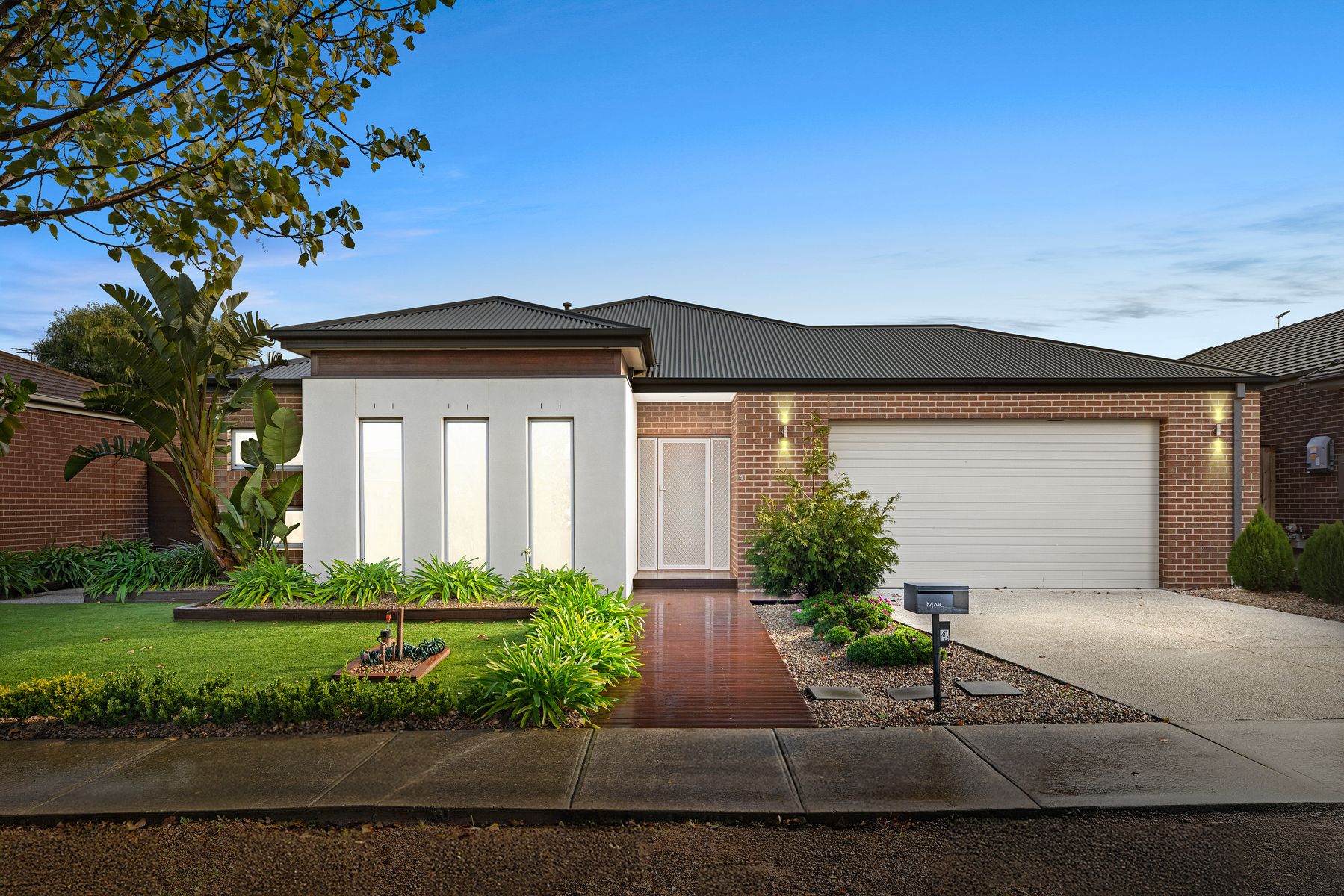 4 Chlorinda Road, Tarneit, VIC 3029, Tarneit - Thumbnail 2