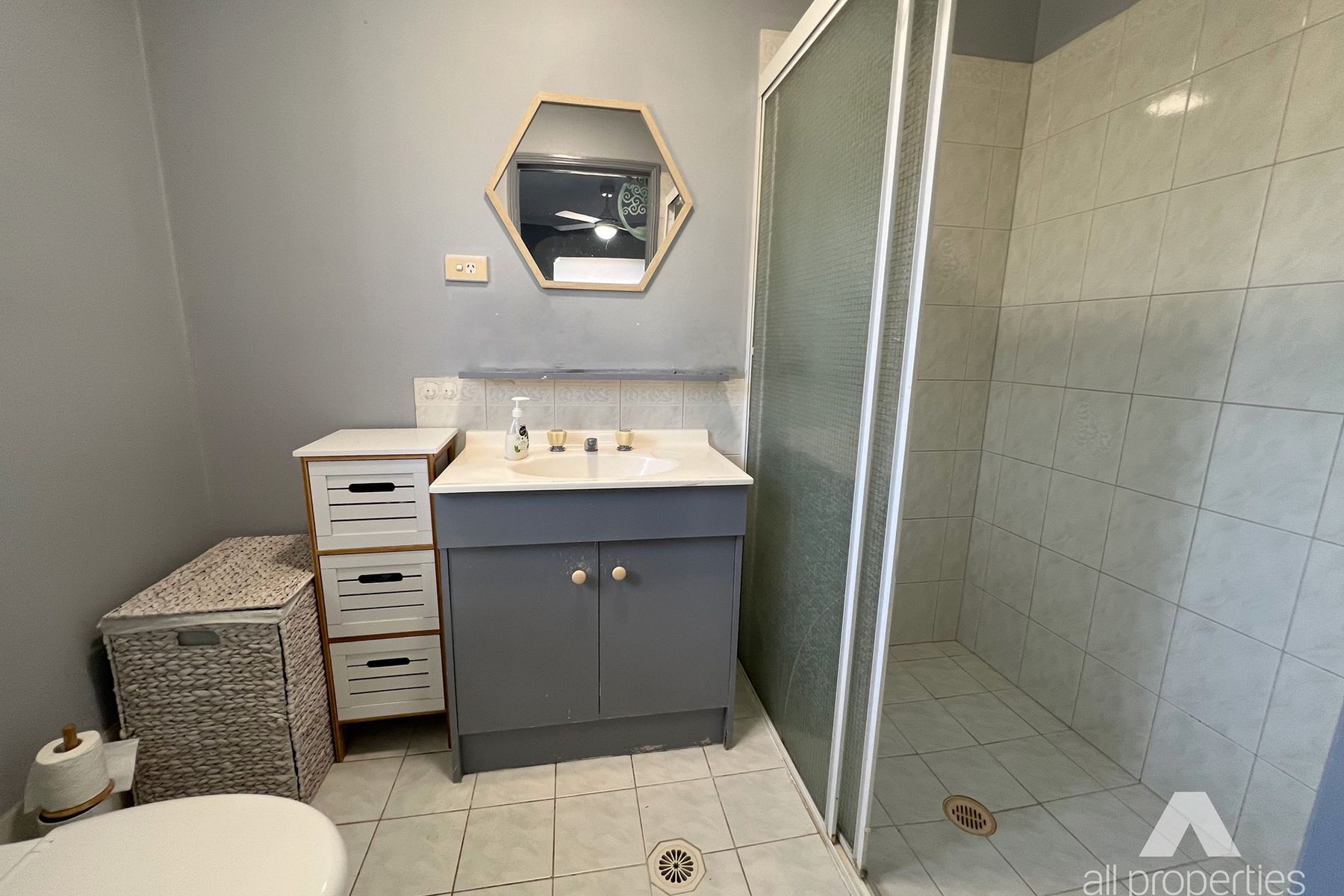 4 Calder Court, Crestmead QLD 4132, Crestmead - Thumbnail 8