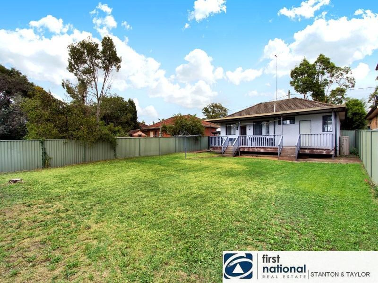 8 Elliott Street, Kingswood - Thumbnail 5