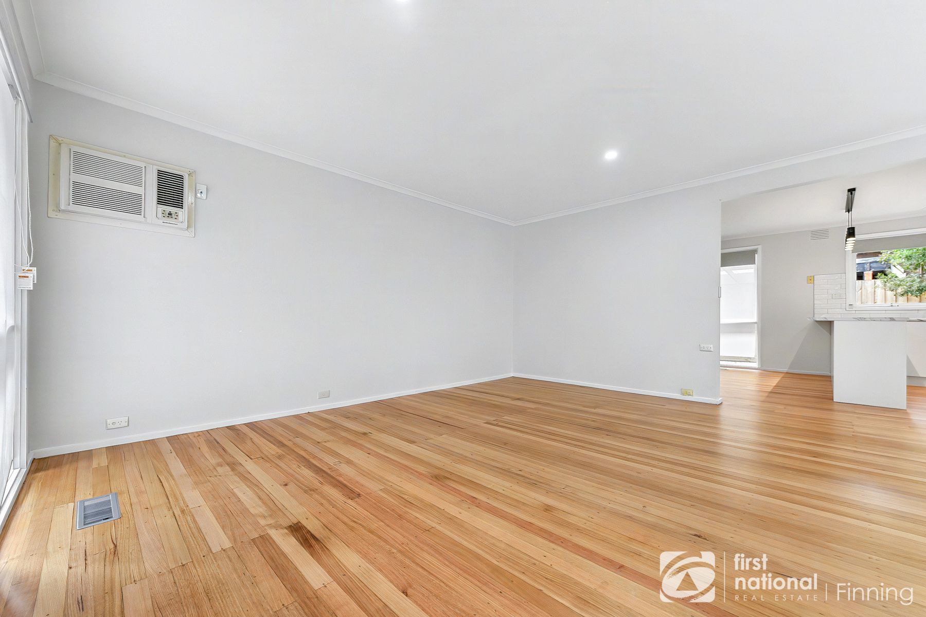 19 Rimfire Crescent, Cranbourne VIC 3977, Cranbourne - Thumbnail 7