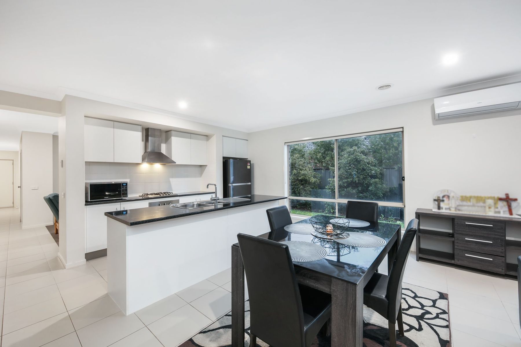 78 Selandra Boulevard, Clyde North - Thumbnail 7