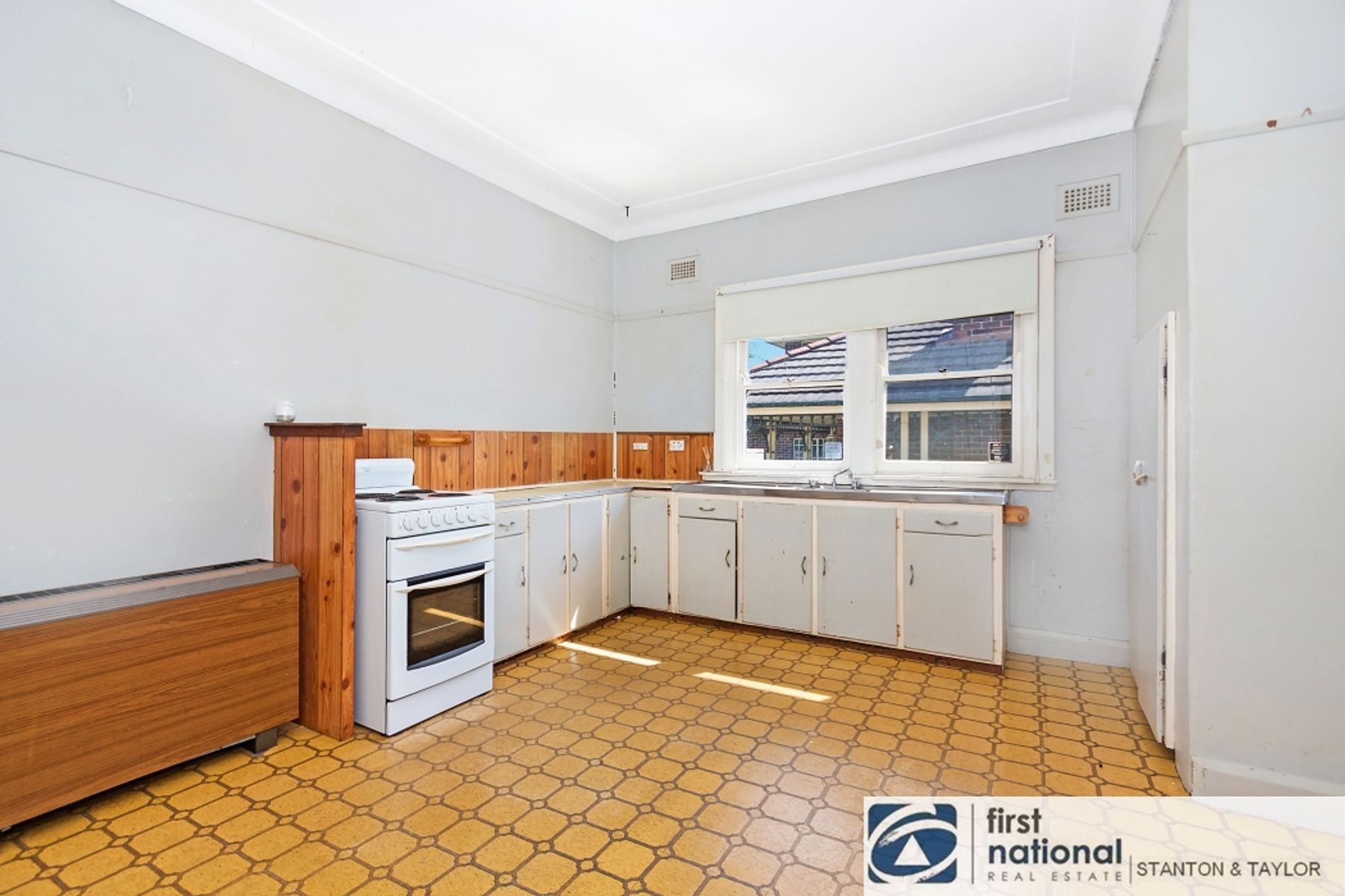 83 Lethbridge Street, Penrith - Thumbnail 3