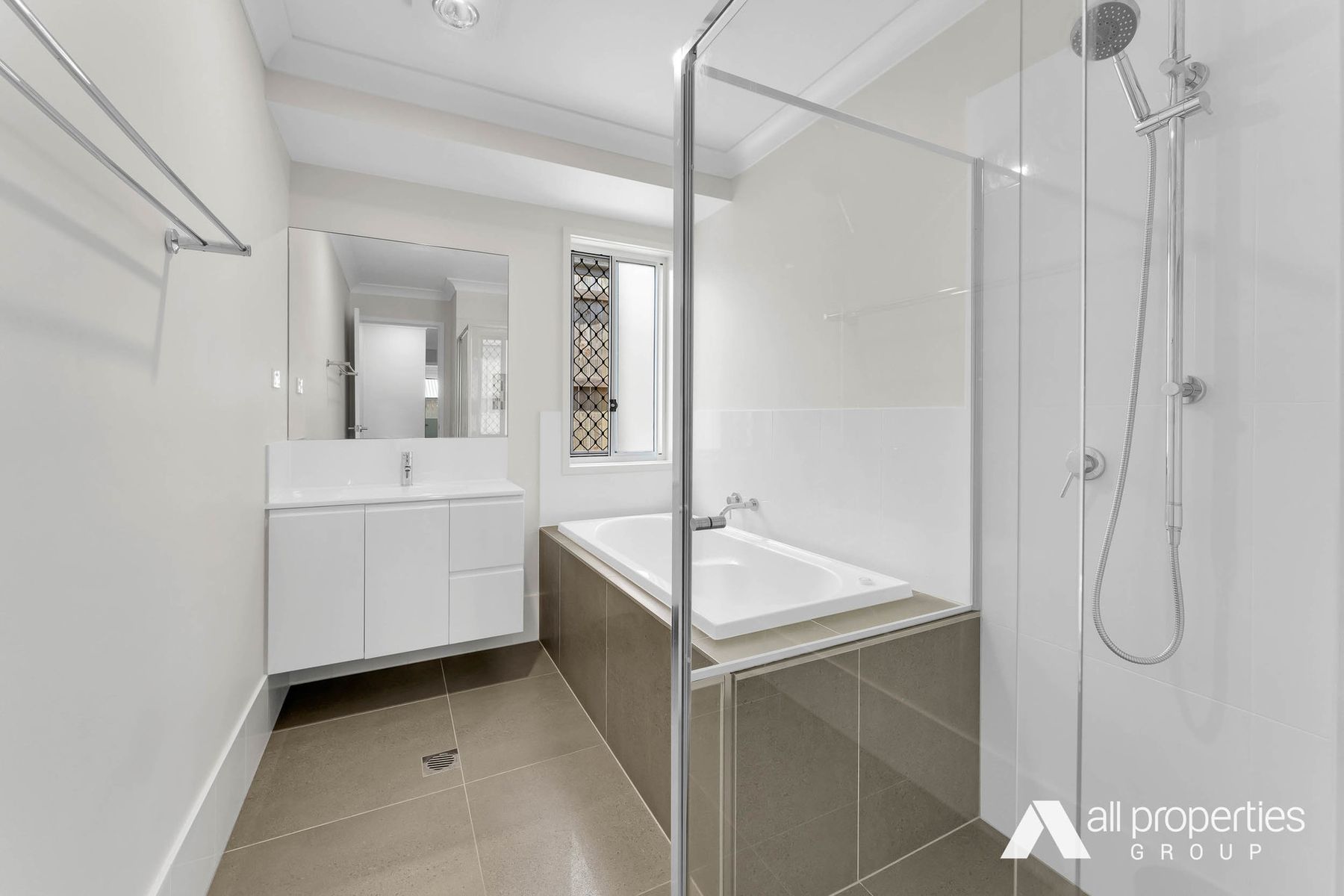 9 Bulburin Street, Yarrabilba QLD 4207, Yarrabilba - Thumbnail 5