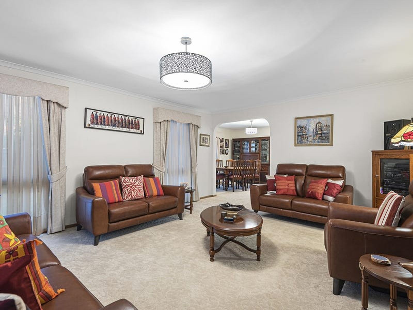 5 Caldwell Close, Endeavour Hills, VIC 3802, Endeavour Hills - Thumbnail 2