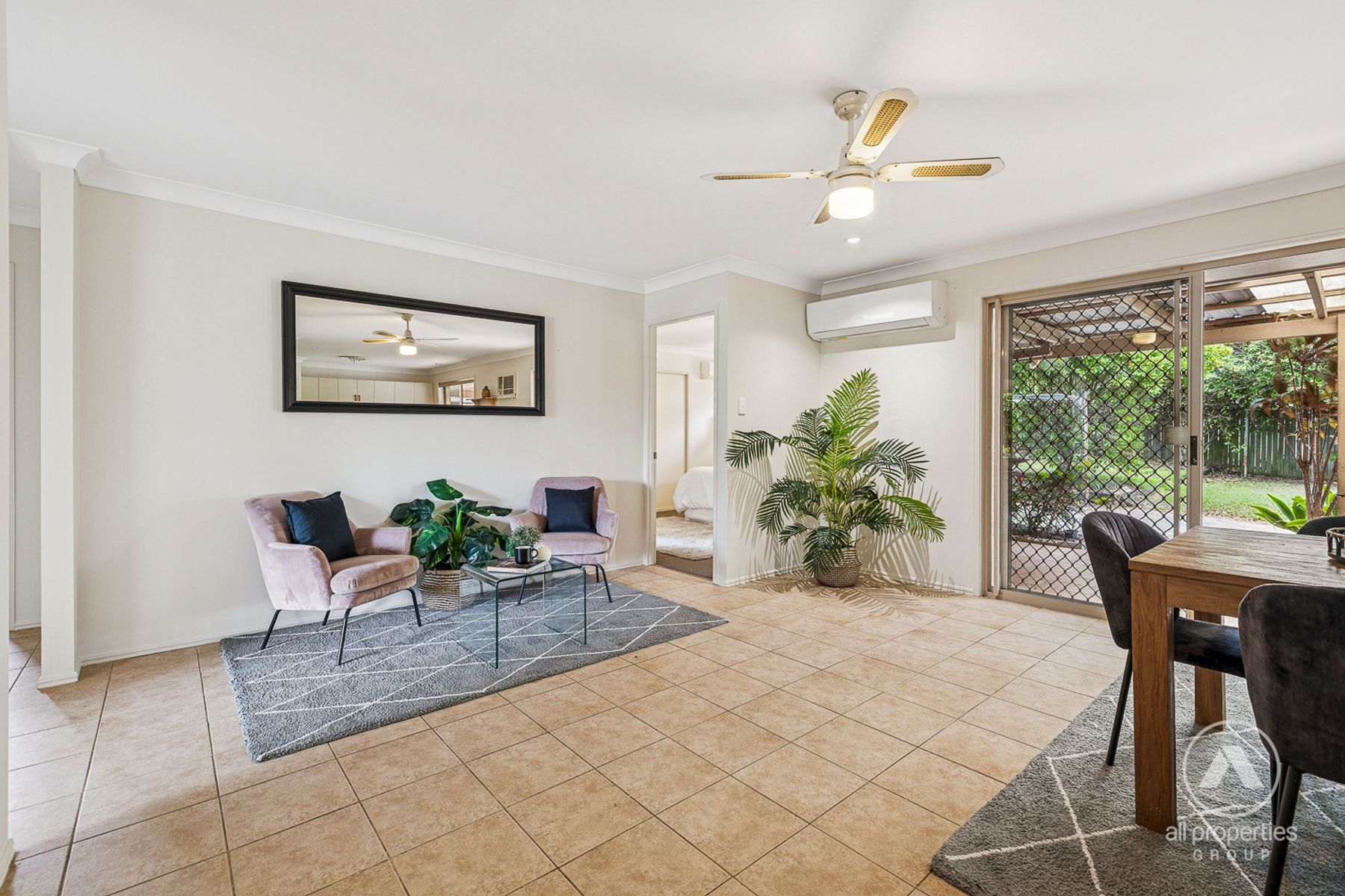 29 SOLANDRA CIRCUIT, Regents Park QLD 4118, Regents Park - Thumbnail 3