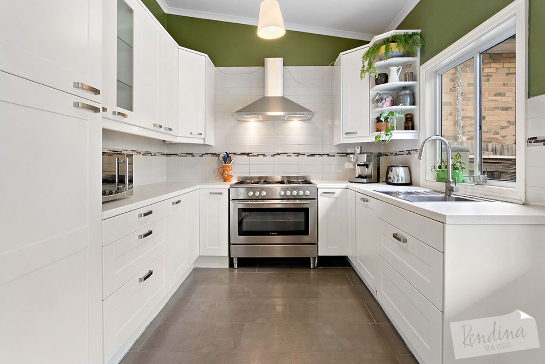 109 Holmes Road, Moonee Ponds - Thumbnail 2