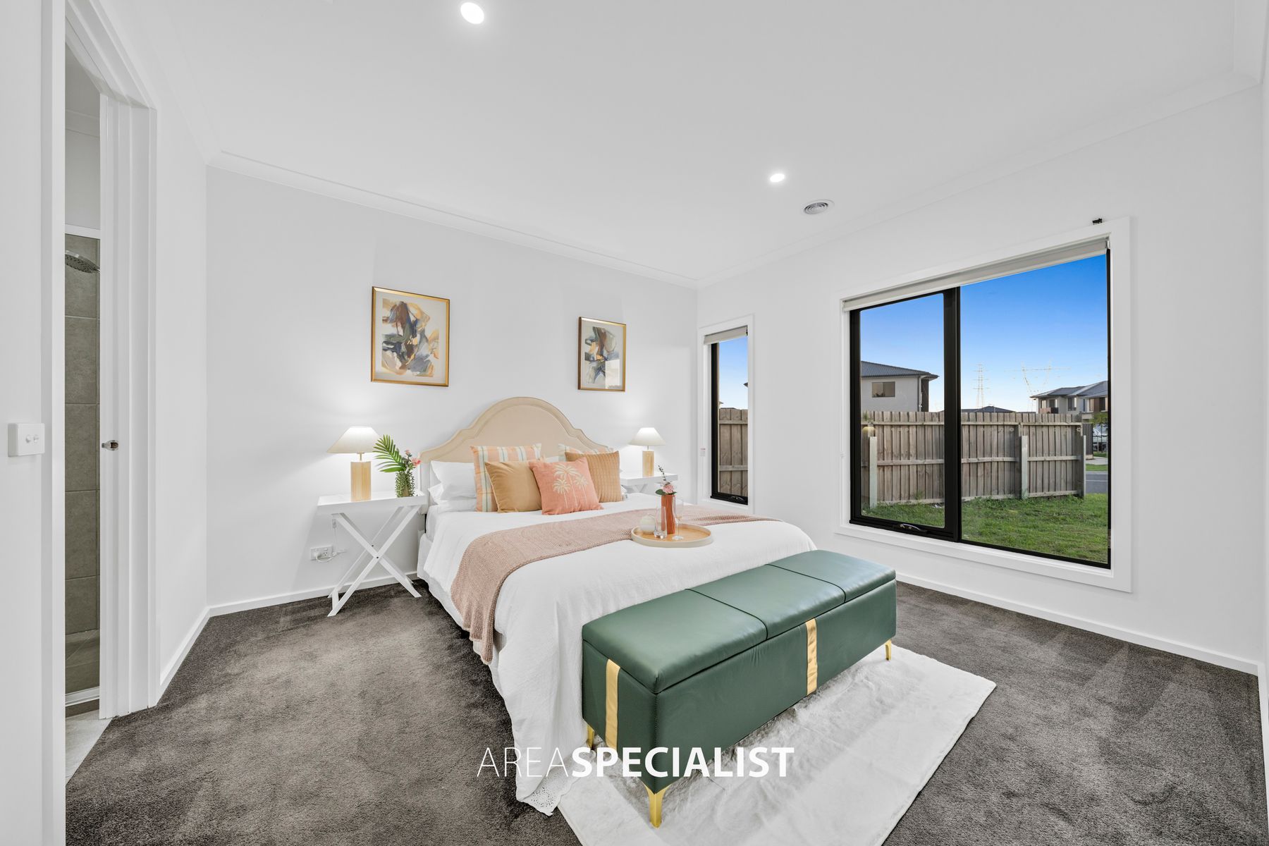 54 Guru Boulevard, Lynbrook, Lynbrook - Thumbnail 8