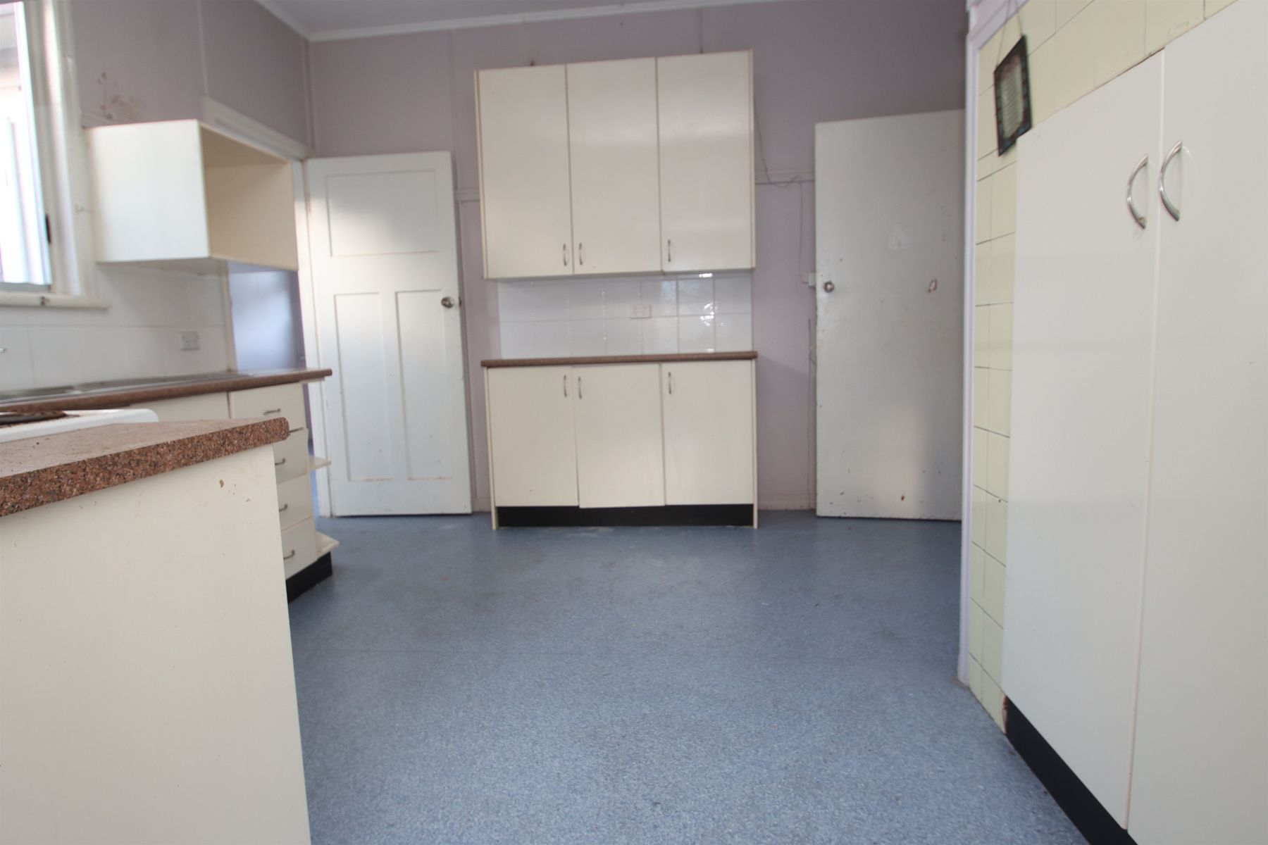 168 High Street, Tenterfield NSW 2372, Tenterfield - Thumbnail 6