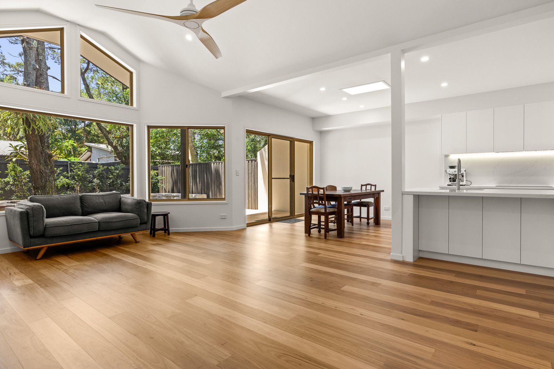 2/2B Kalemajere Drive, Suffolk Park NSW 2481, Suffolk Park - Thumbnail 2