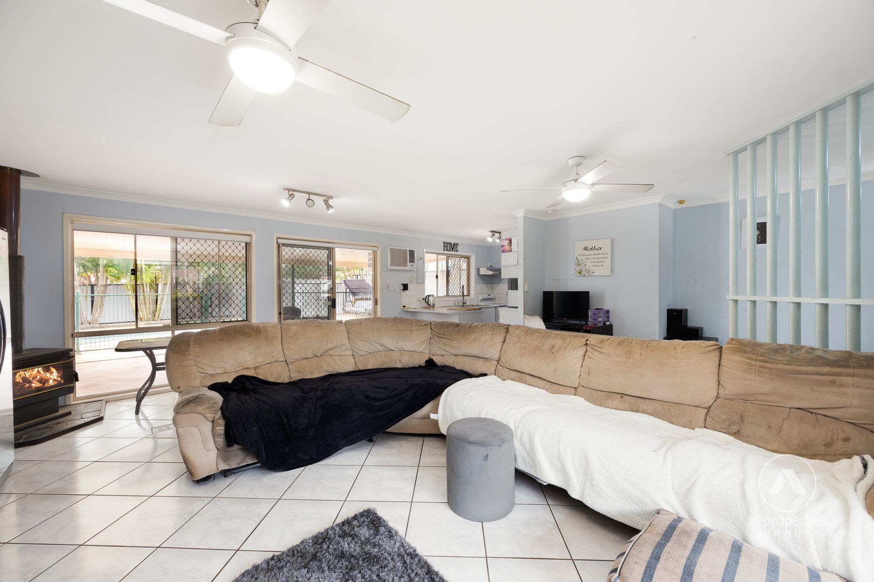 8 Calder Court, Crestmead QLD 4132, Crestmead - Thumbnail 4