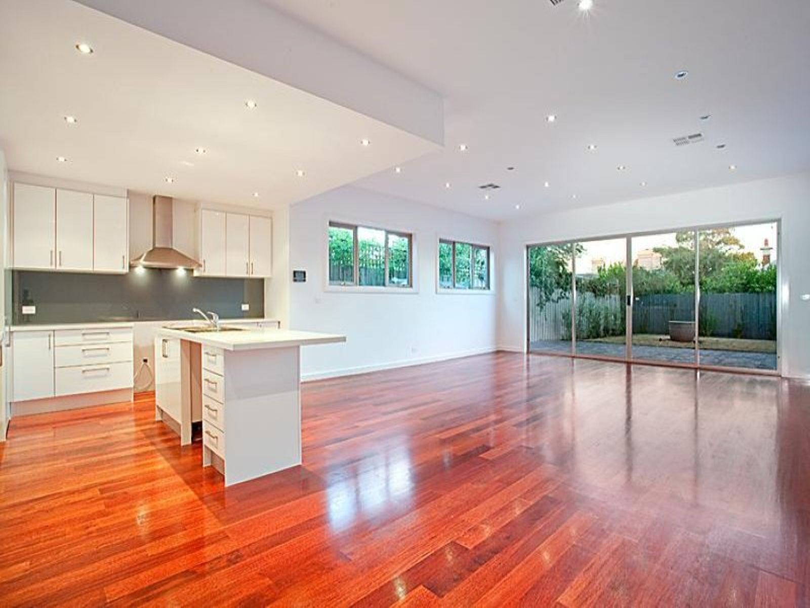 54A Primrose Street, Essendon - Thumbnail 2