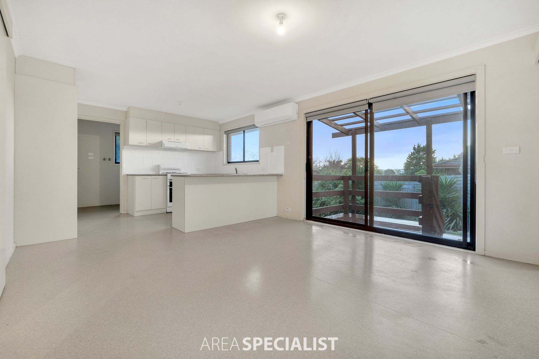 13 Channelle Close, Hampton Park, VIC 3976, Hampton Park - Thumbnail 3