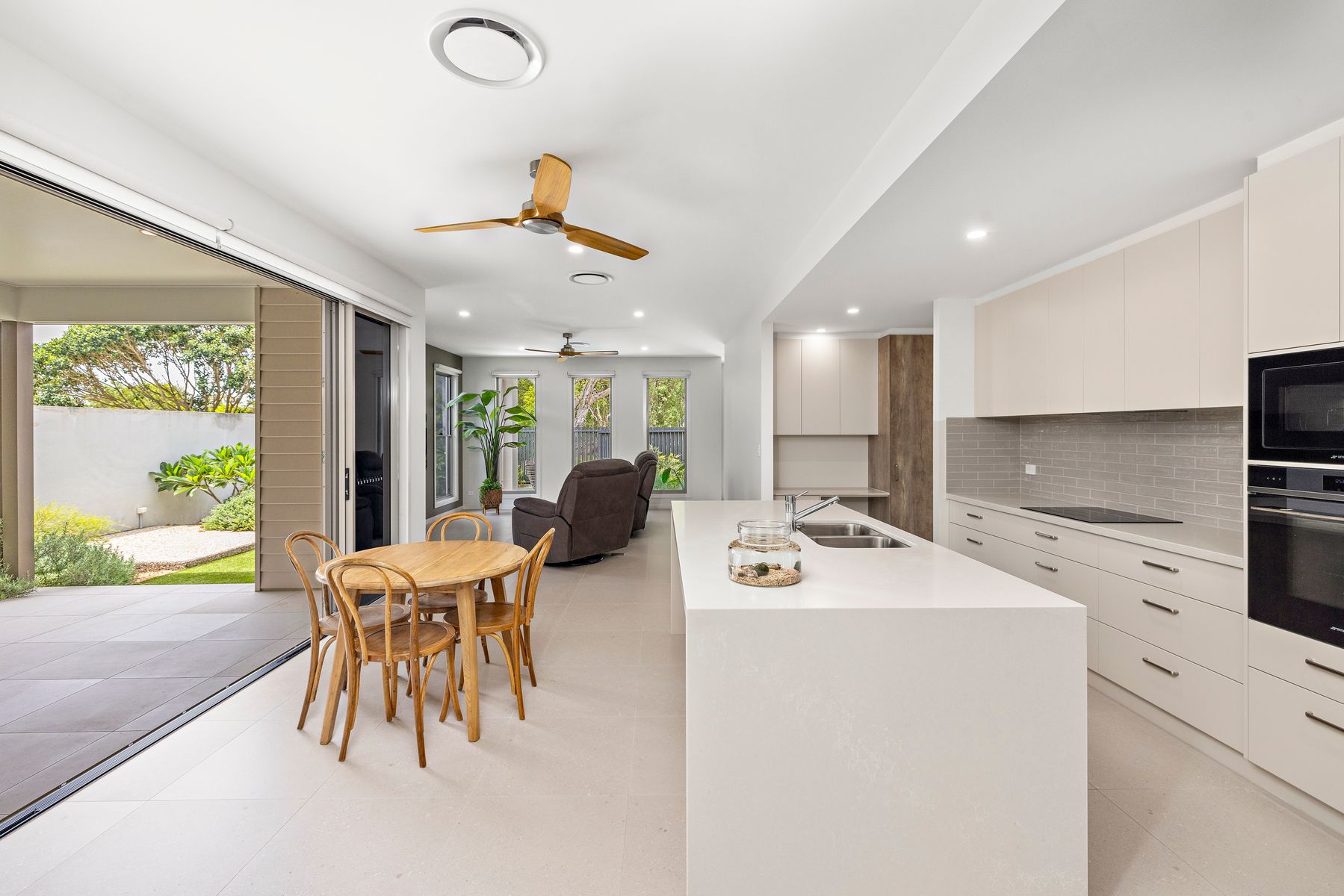 4 Regal Court, Victoria Point QLD 4165, Victoria Point - Thumbnail 8