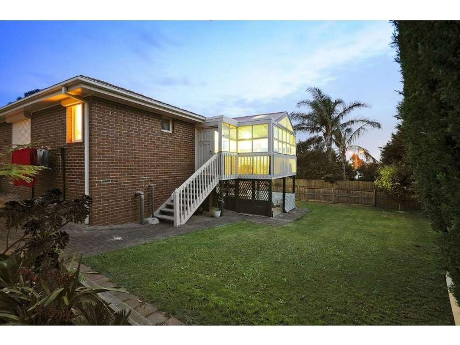 7 Hanna Drive, Endeavour Hills, VIC 3802, Endeavour Hills - Thumbnail 8